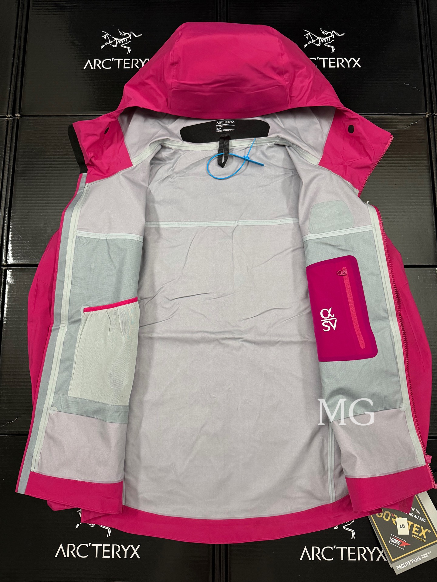 G13 台州 第7代 Arcteryx 始祖鸟 Alpha SV GORE-TEX Pro 冲锋 硬壳 防风防水 夹克 长袖 男款B5 玫红 X000007555