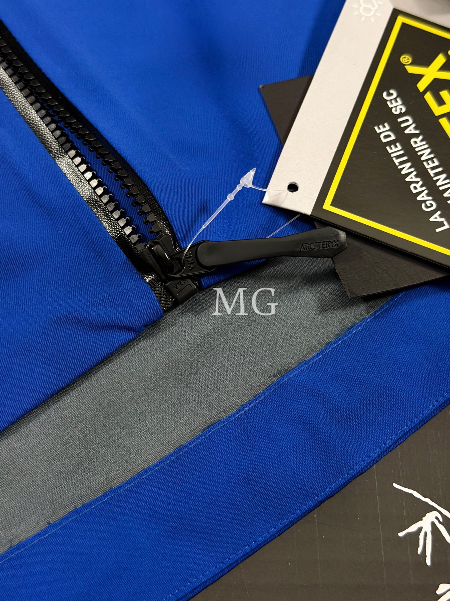 G13 台州 第7代 Arcteryx 始祖鸟 Alpha SV GORE-TEX Pro 冲锋 硬壳 防风防水 夹克 长袖 男款B5 群青蓝 X000007555