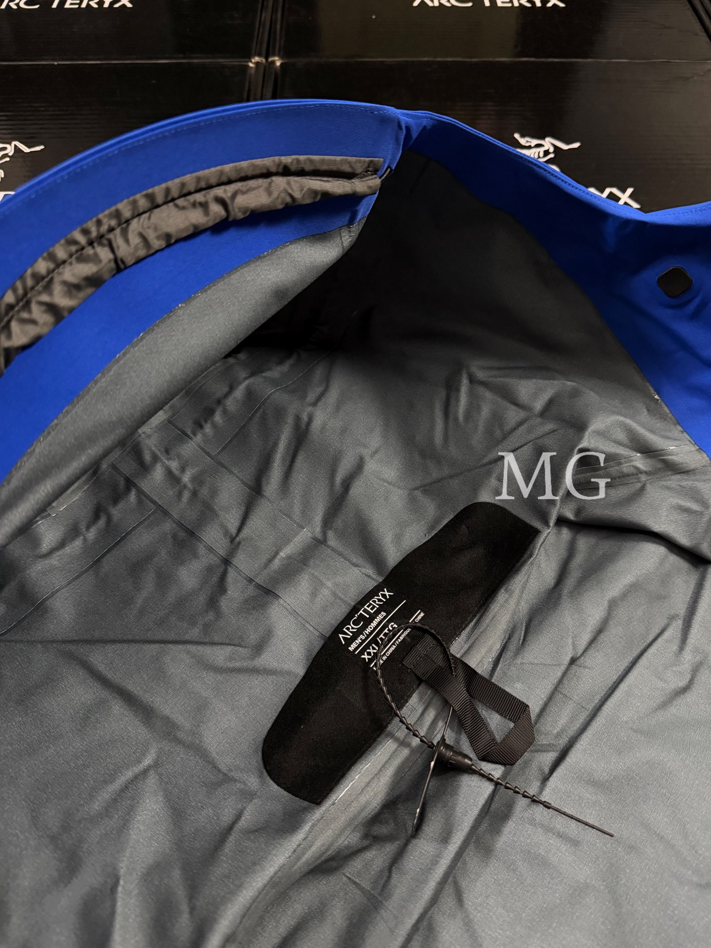 G13 台州 第7代 Arcteryx 始祖鸟 Alpha SV GORE-TEX Pro 冲锋 硬壳 防风防水 夹克 长袖 男款B5 群青蓝 X000007555