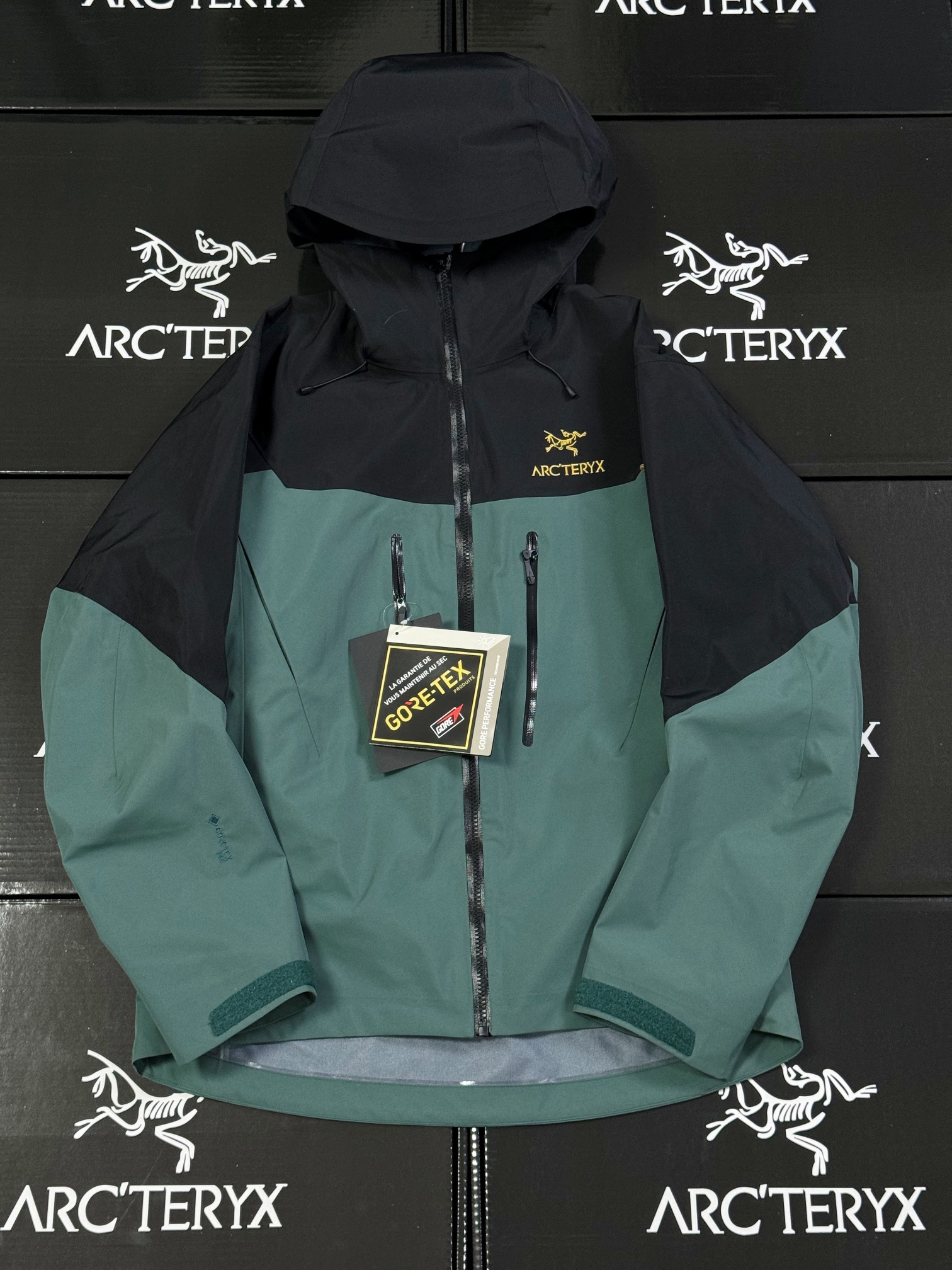 G13 台州 第7代 Arcteryx 始祖鸟 Alpha SV GORE-TEX Pro  冲锋 硬壳 防风防水 夹克 长袖  男款B5 黑金绿X000007555