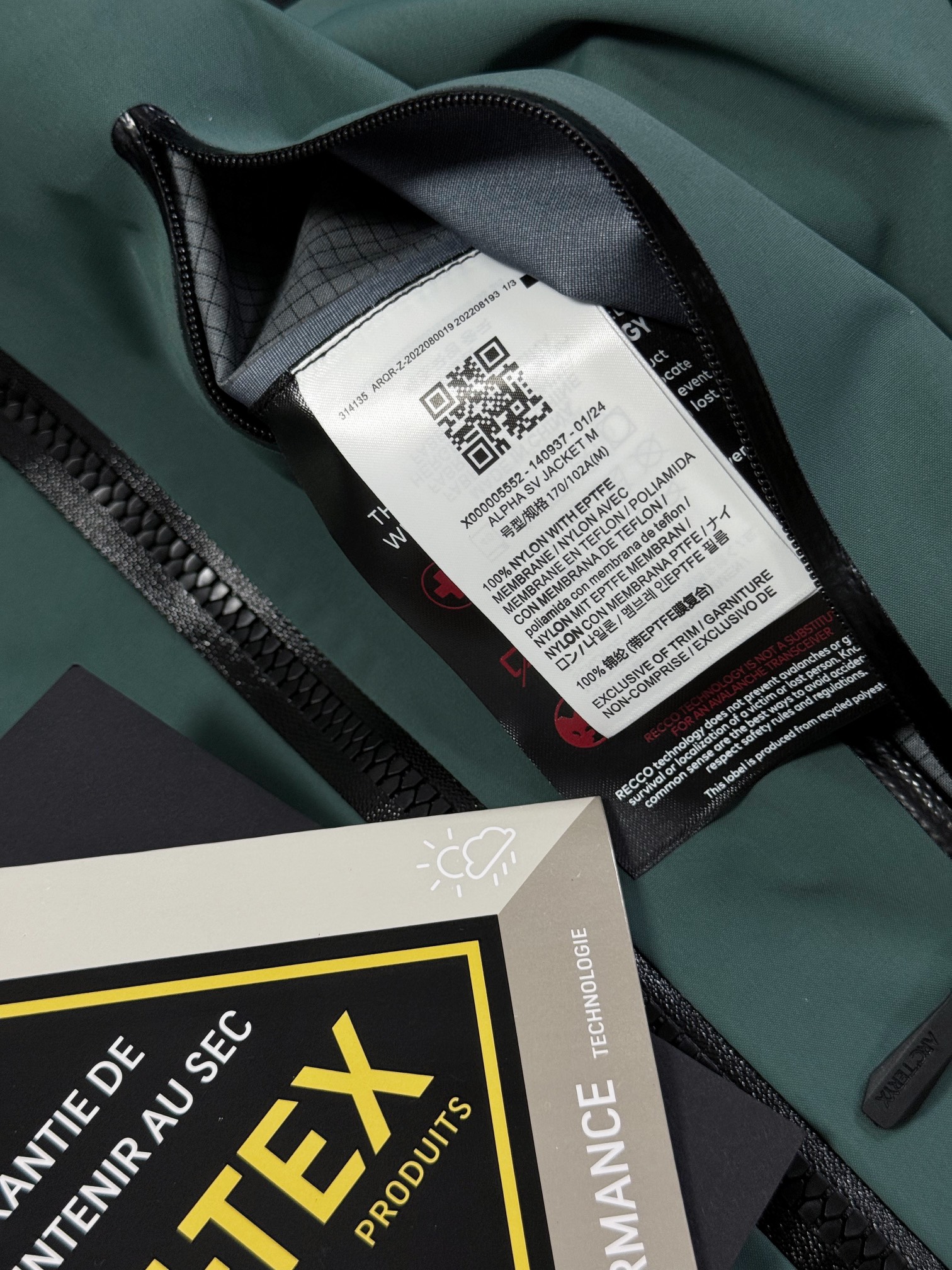 G13 台州 第7代 Arcteryx 始祖鸟 Alpha SV GORE-TEX Pro 冲锋 硬壳 防风防水 夹克 长袖 男款B5 黑金绿X000007555