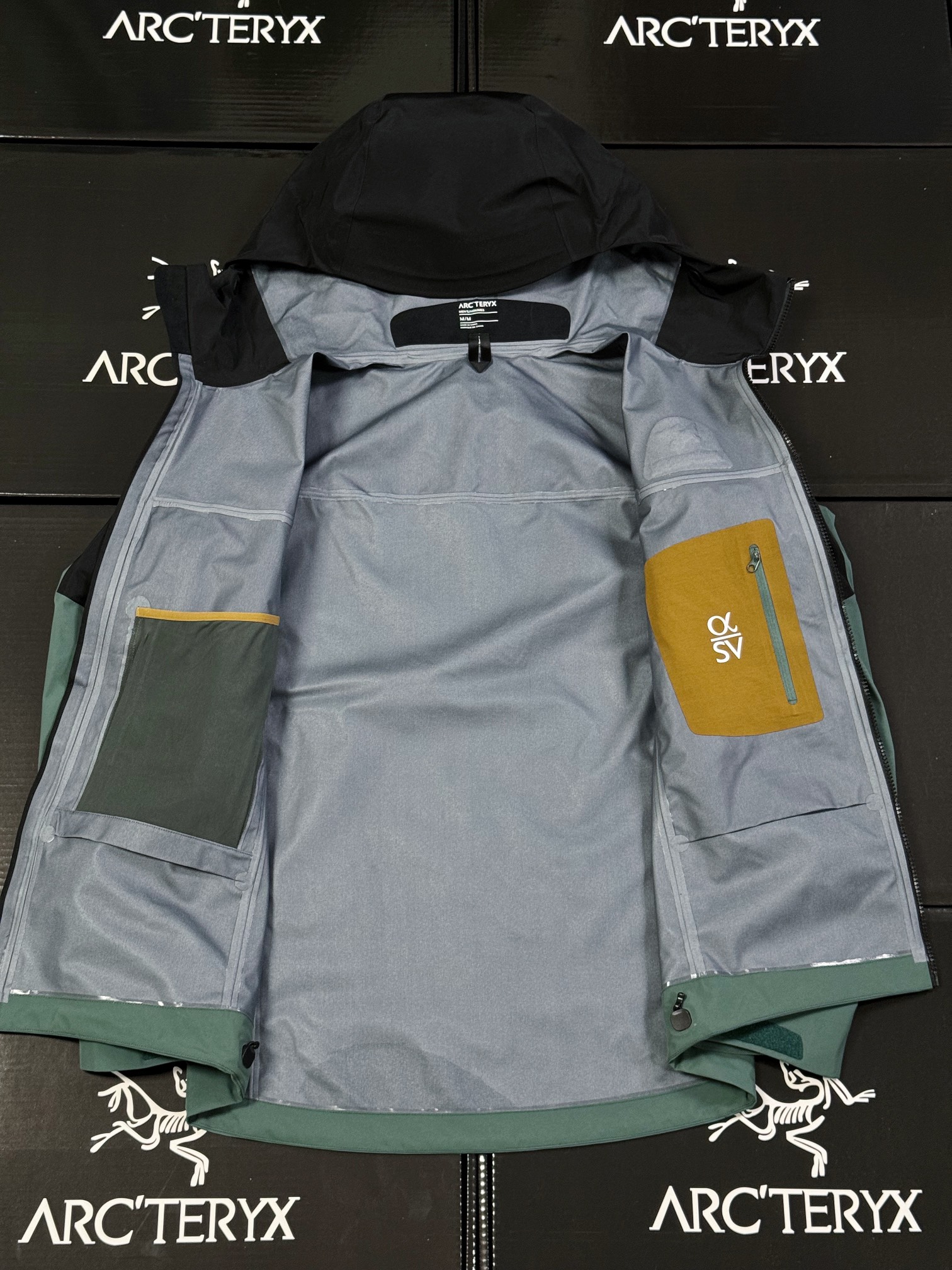 G13 台州 第7代 Arcteryx 始祖鸟 Alpha SV GORE-TEX Pro 冲锋 硬壳 防风防水 夹克 长袖 男款B5 黑金绿X000007555