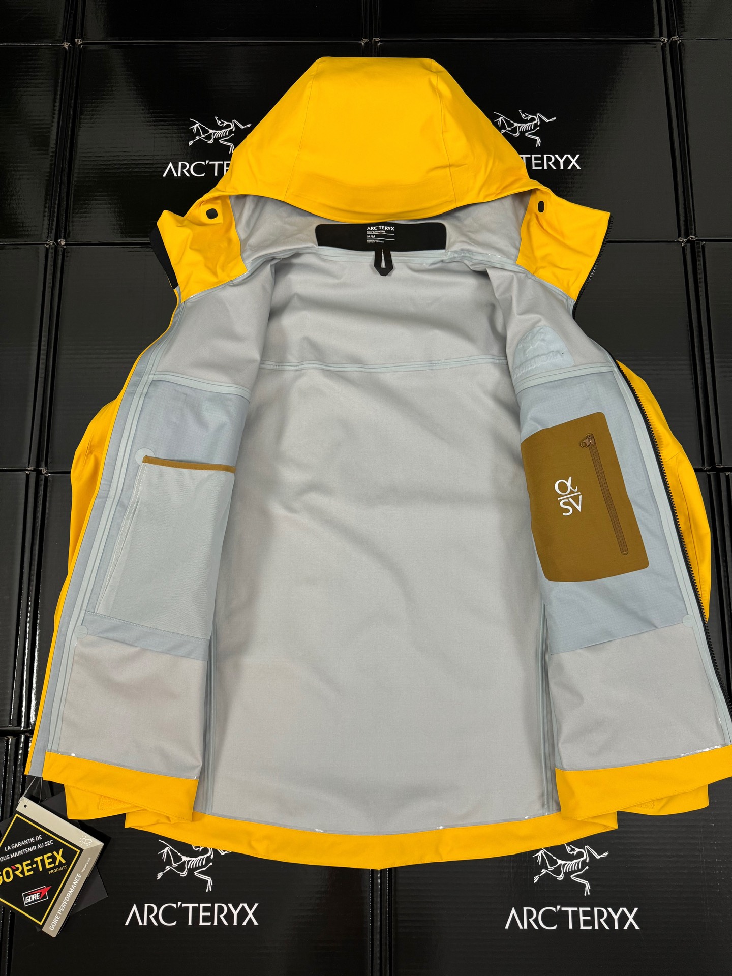 G13 台州 第7代 Arcteryx 始祖鸟 Alpha SV GORE-TEX Pro 冲锋 硬壳 防风防水 夹克 长袖 男款B5 黄色X000007555