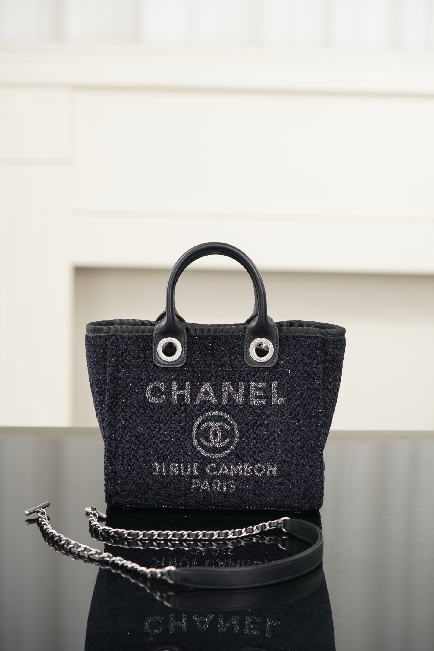 CHANEL 单肩手提 26A 双C LOGO - (Black ) Small Beach Shoulder Bag-A0- AS6374-B24735-94305