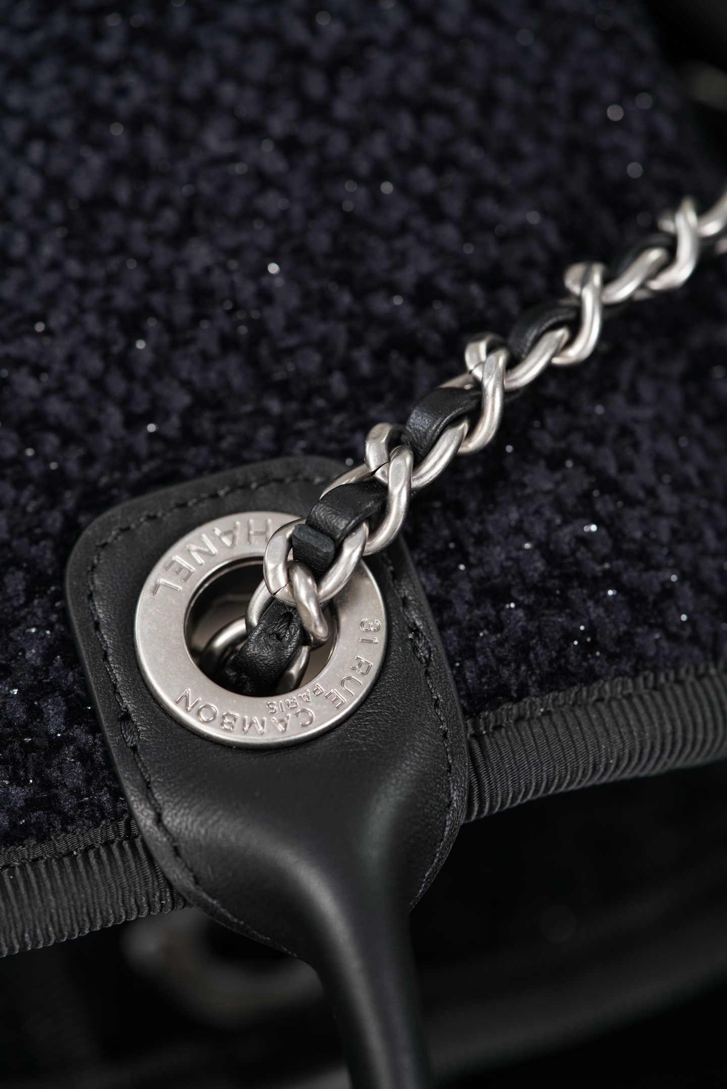 CHANEL 单肩手提 26A 双C LOGO - (Black ) Small Beach Shoulder Bag-A0- AS6374-B24735-94305