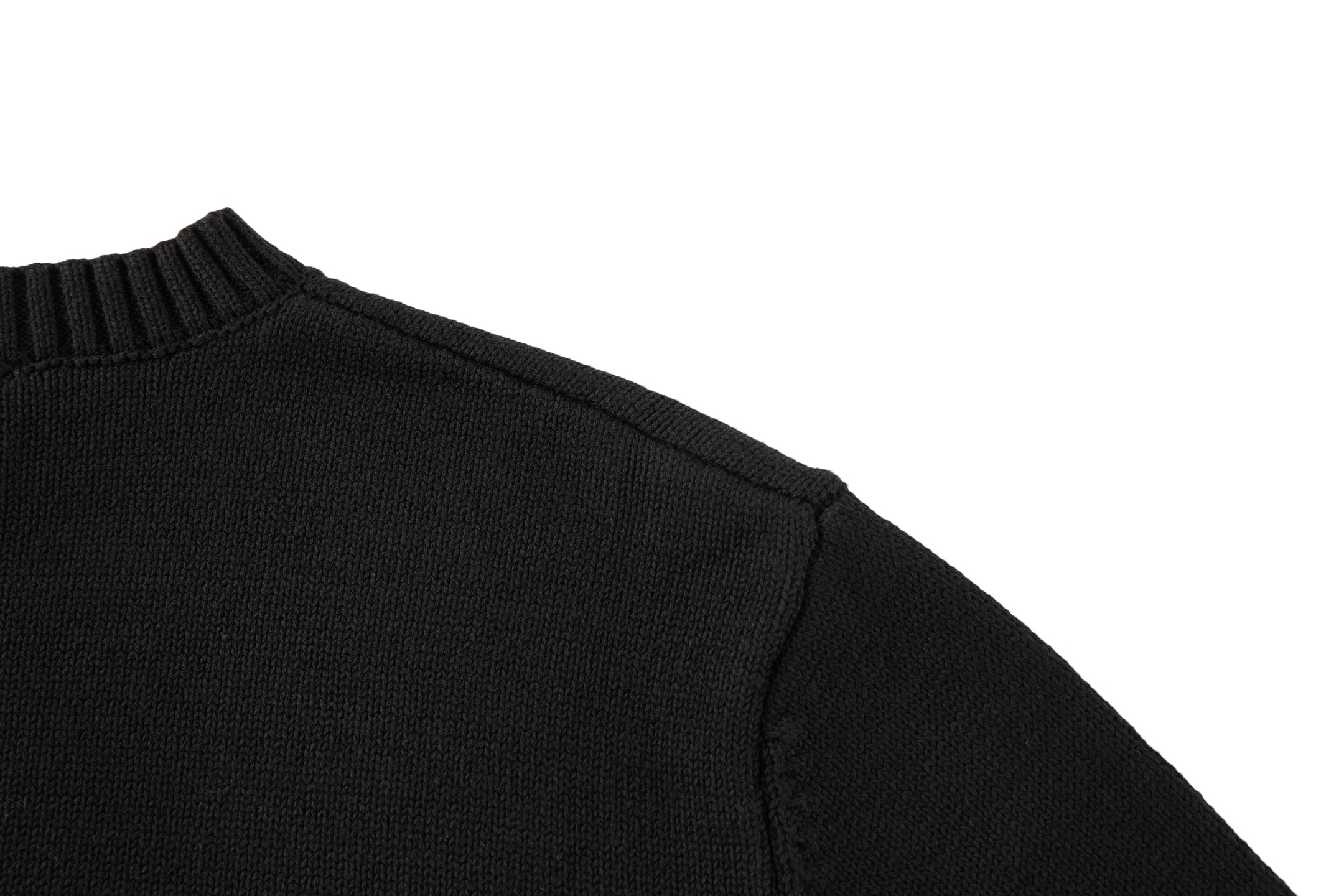 Moncler 蒙口硅胶徽标圆领毛衣 针织衫 外套 秋冬款 黑色 B0 