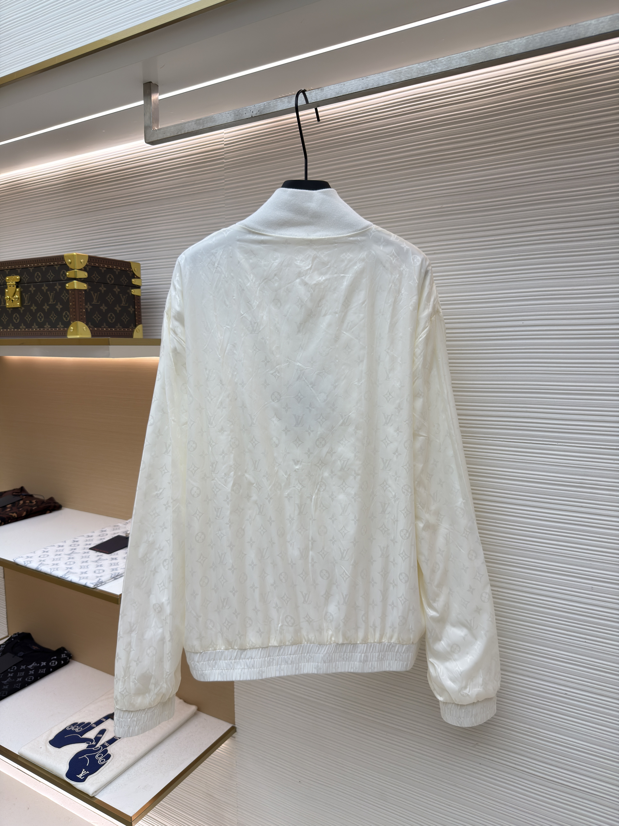 LOUIS VUITTON 路易威登 双面两穿拉链外套 夹克 长袖 白色 黑色 C0