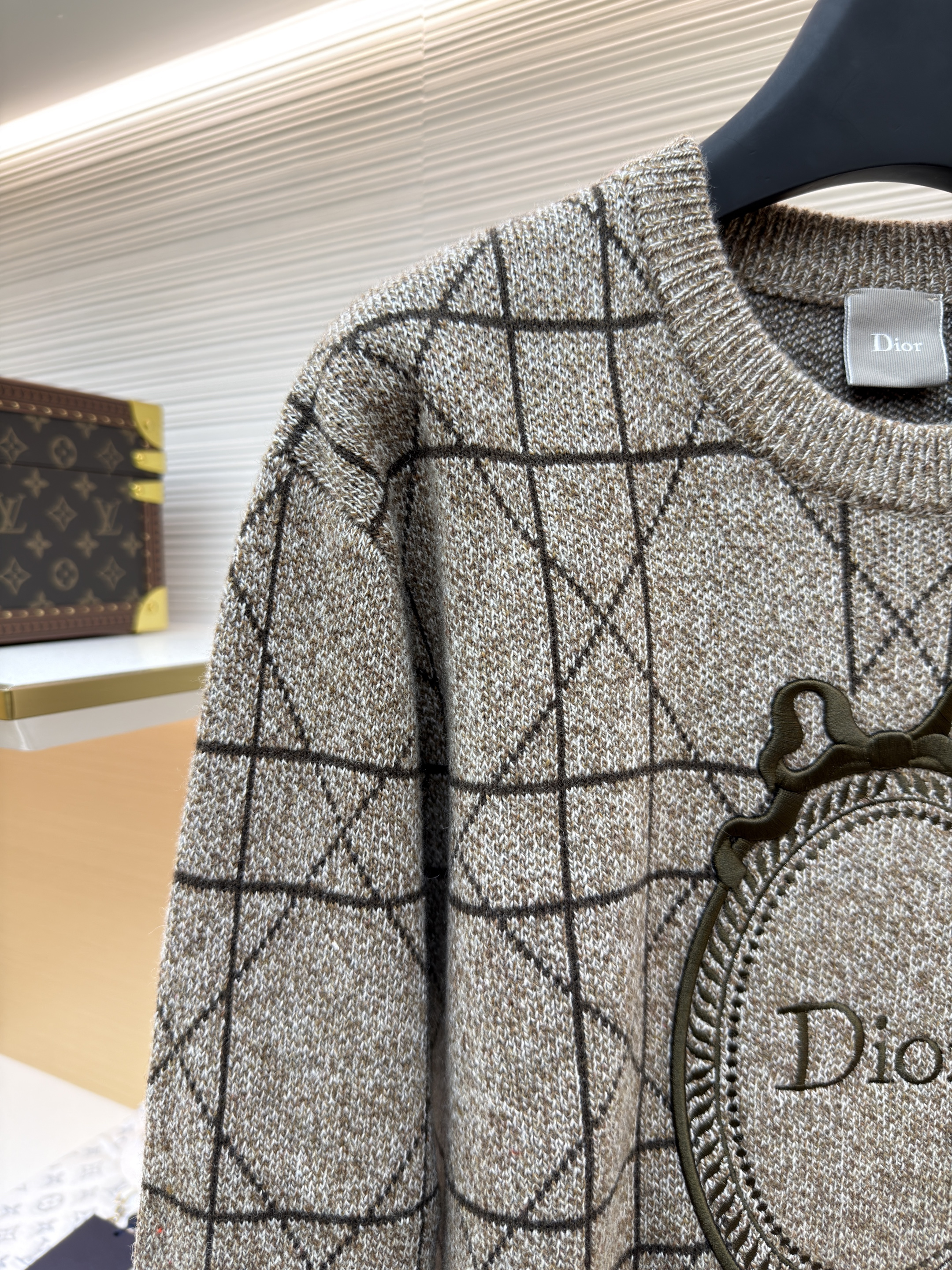 DIOR 迪奥 字母刺绣藤格纹羊毛针织衫 毛衣 外套 长袖 亚麻灰 C0