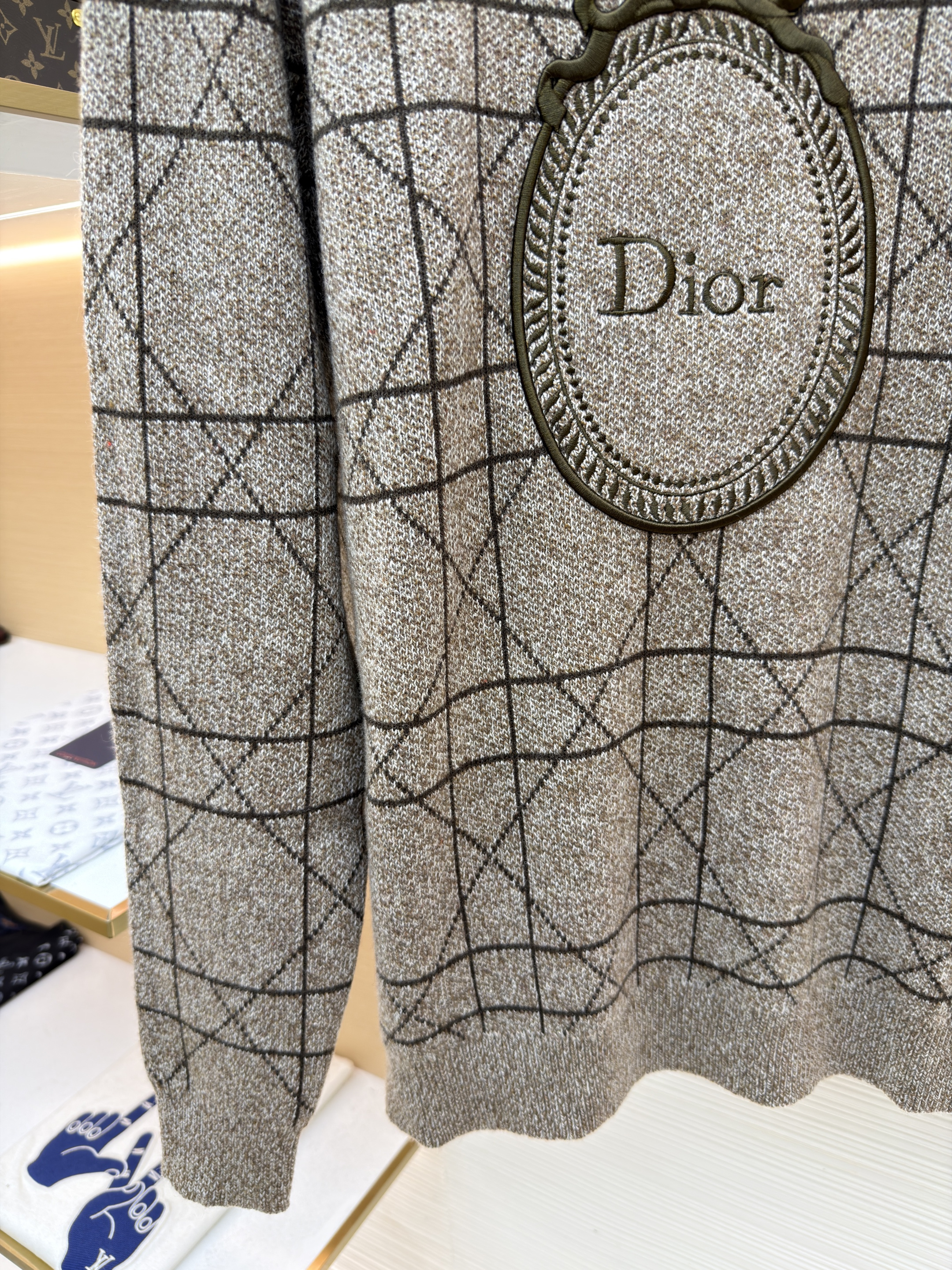 DIOR 迪奥 字母刺绣藤格纹羊毛针织衫 毛衣 外套 长袖 亚麻灰 C0
