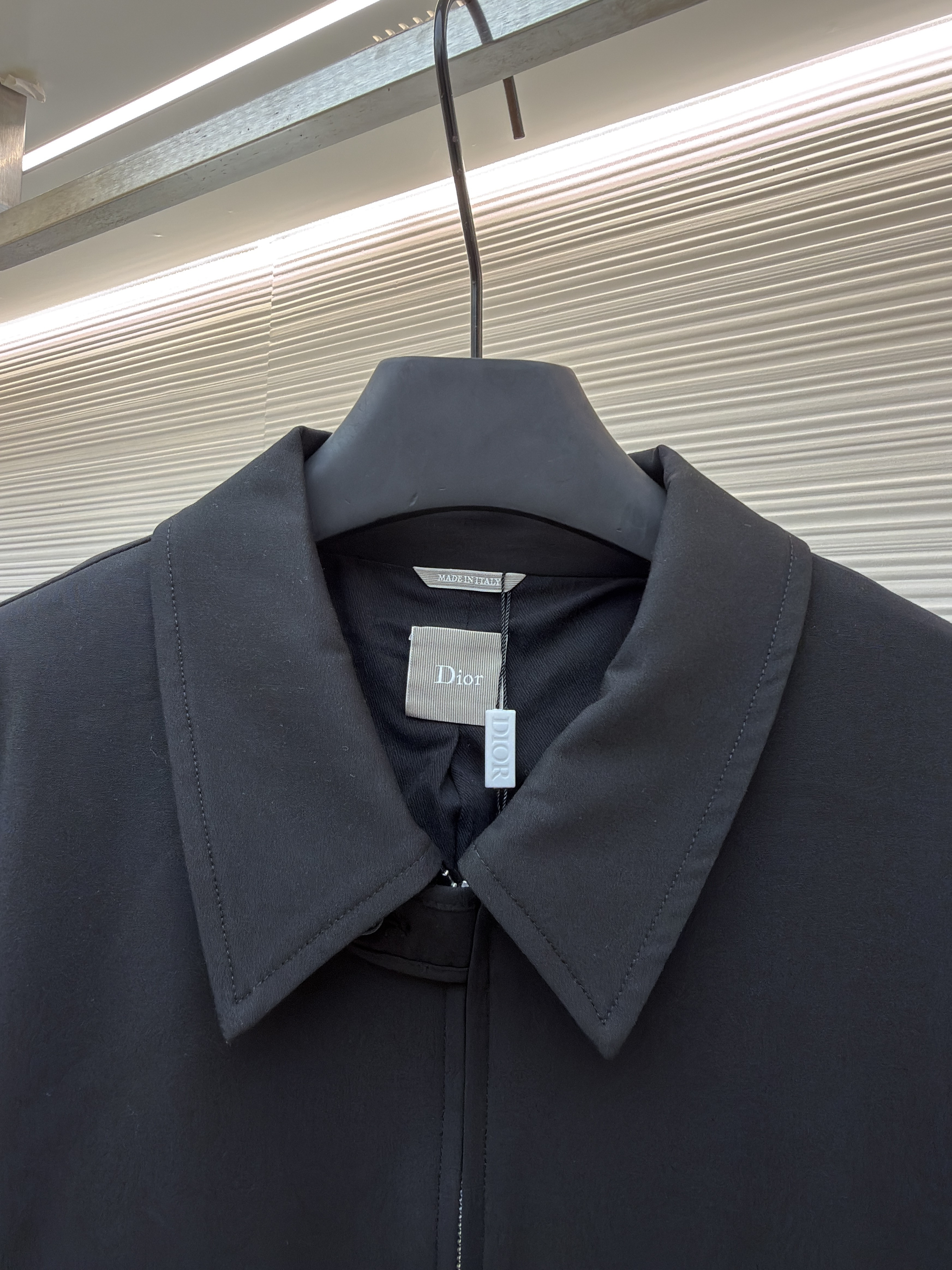 DIOR 迪奥 下摆搭扣拉链外套 夹克 秋冬款 长袖 黑色 B2