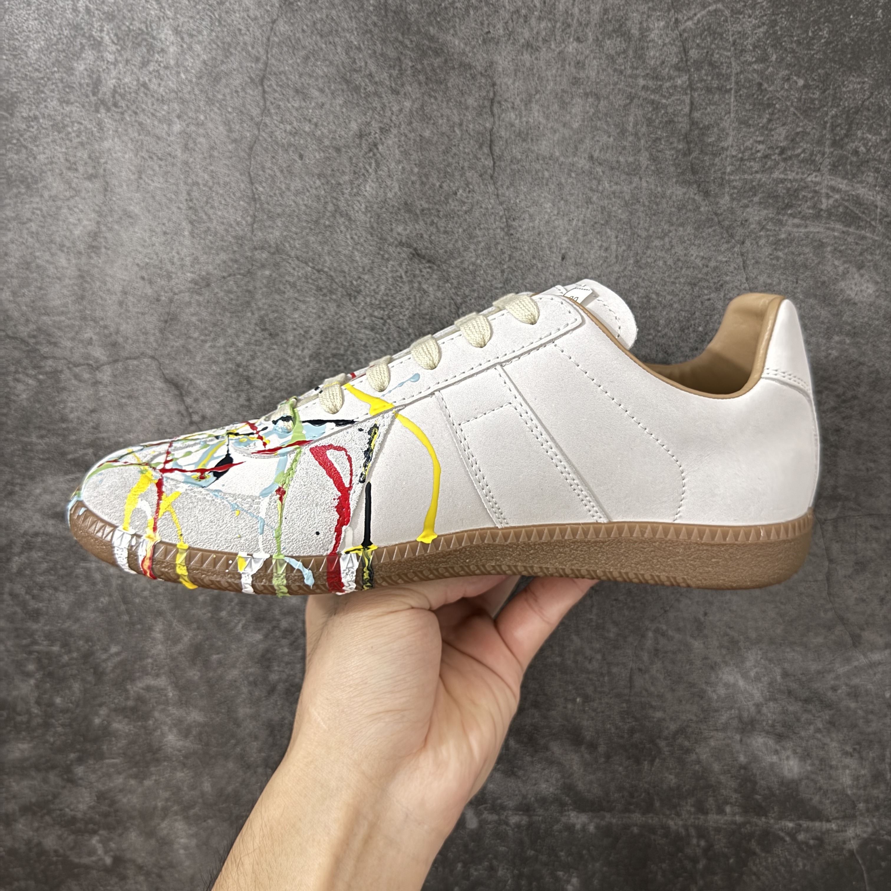 Maison Margiela MM6 马吉拉  Replica彩绘 德训鞋 低筒 休闲鞋 运动鞋 板鞋 男鞋 女鞋  白色 S57WS0240P1892961