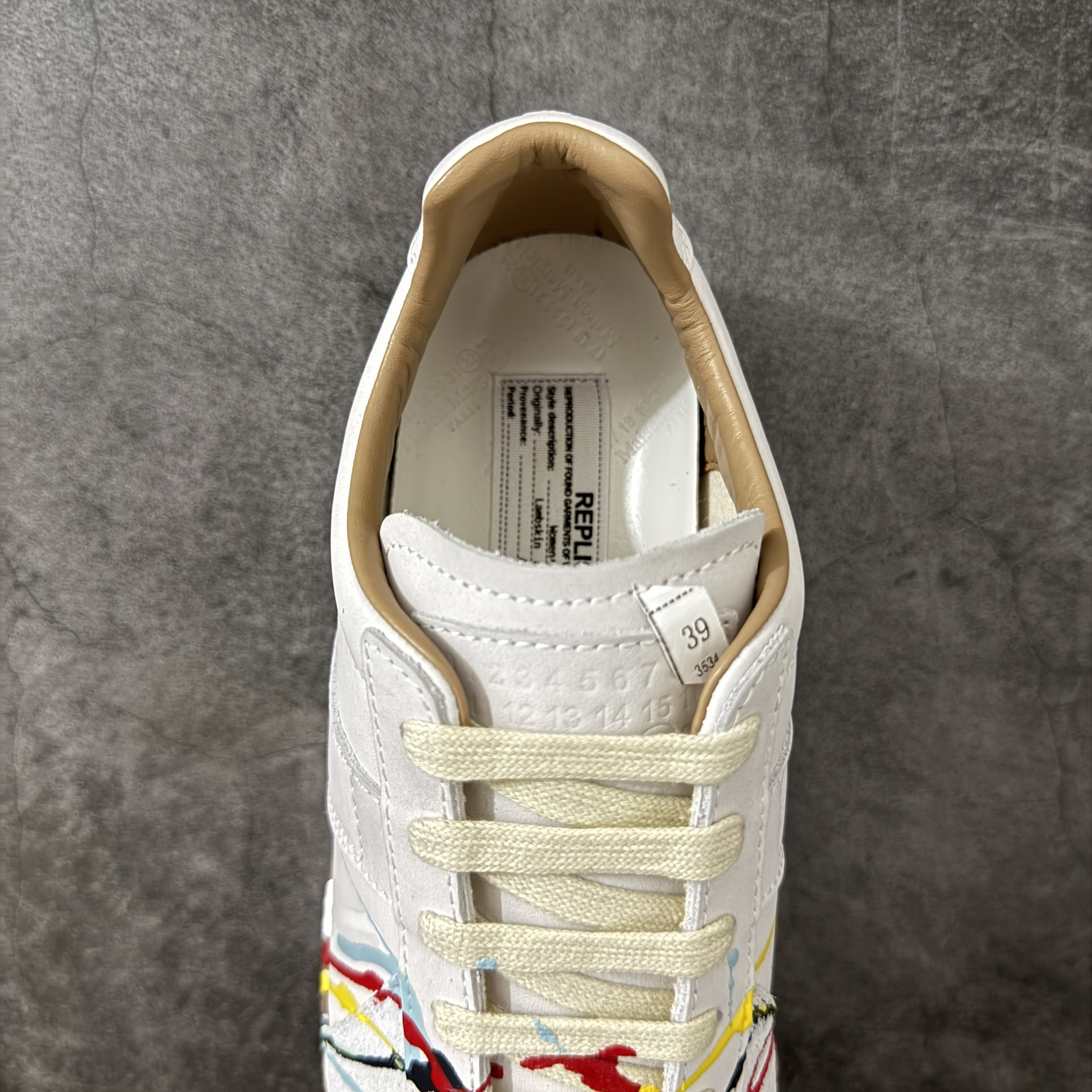 Maison Margiela MM6 马吉拉  Replica彩绘 德训鞋 低筒 休闲鞋 运动鞋 板鞋 男鞋 女鞋  白色 S57WS0240P1892961