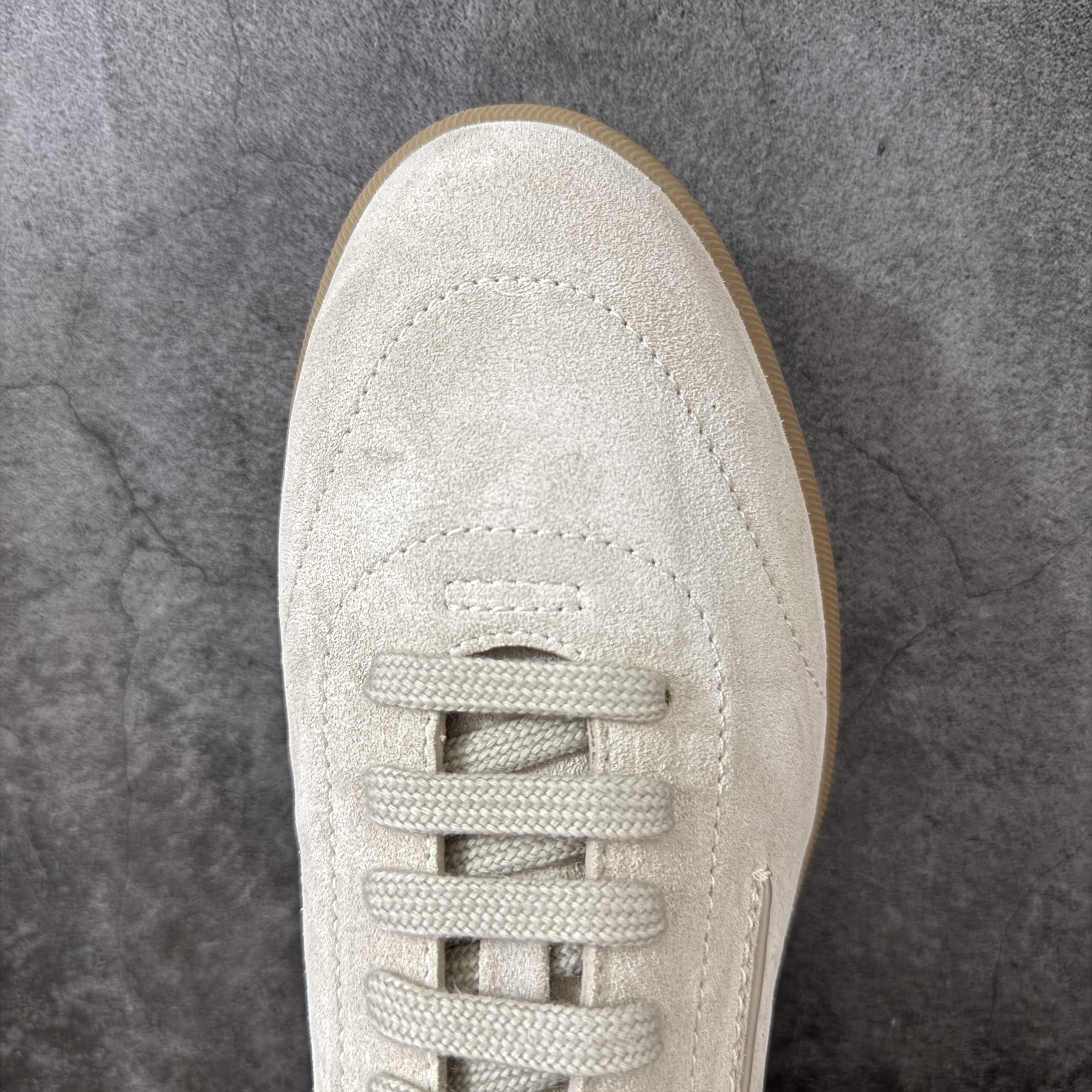 杰尼亚Zegna SS26 232  "Old Money" style low-top German Army Trainers (GATs) / casual sneakers. 麂皮 LHSOY-S8218Z-802