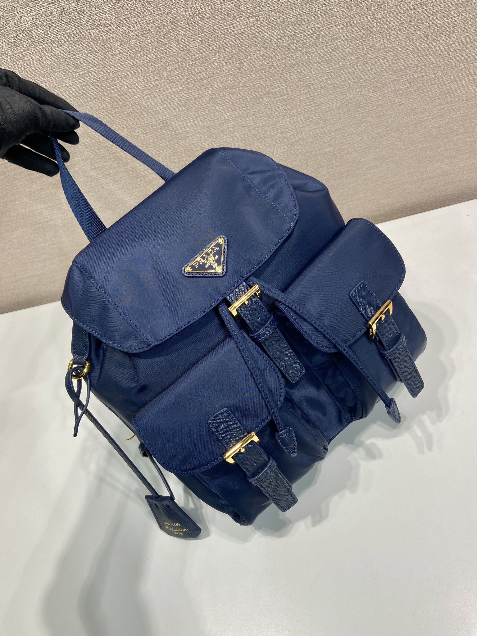 普拉达 PRADA Re-Nylon 1978 双肩包 尼龙 海蓝色 H0-1BZ677_RV44_F0DMH_V_OOM