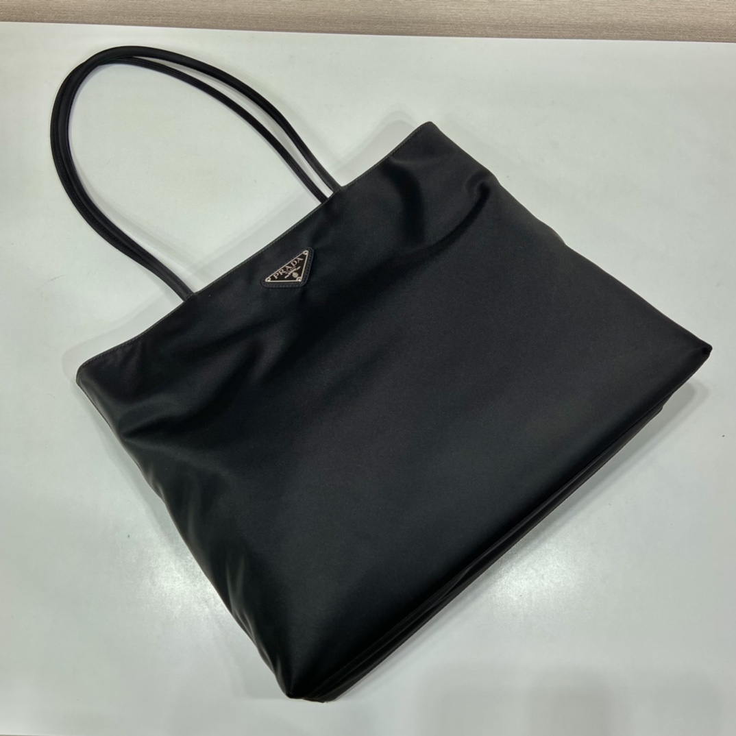 大号 托特 普拉达 PRADA Re-Nylon Tote 尼龙 黑色 F0-1BG108_5ECO_F0002_TU_V_OOX