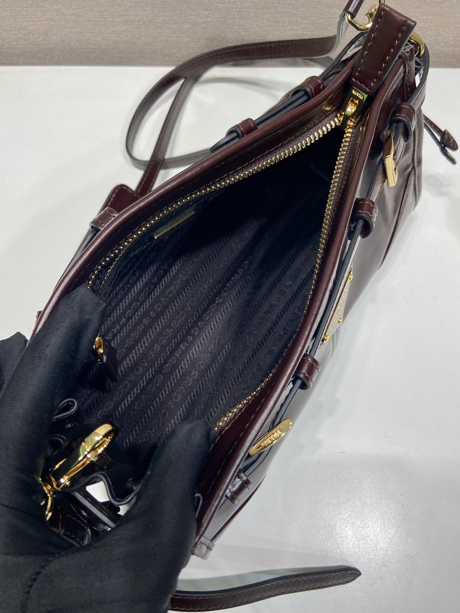 小号 普拉达 PRADA Bonnie soft lux  皮革 红色 F0-1BH215