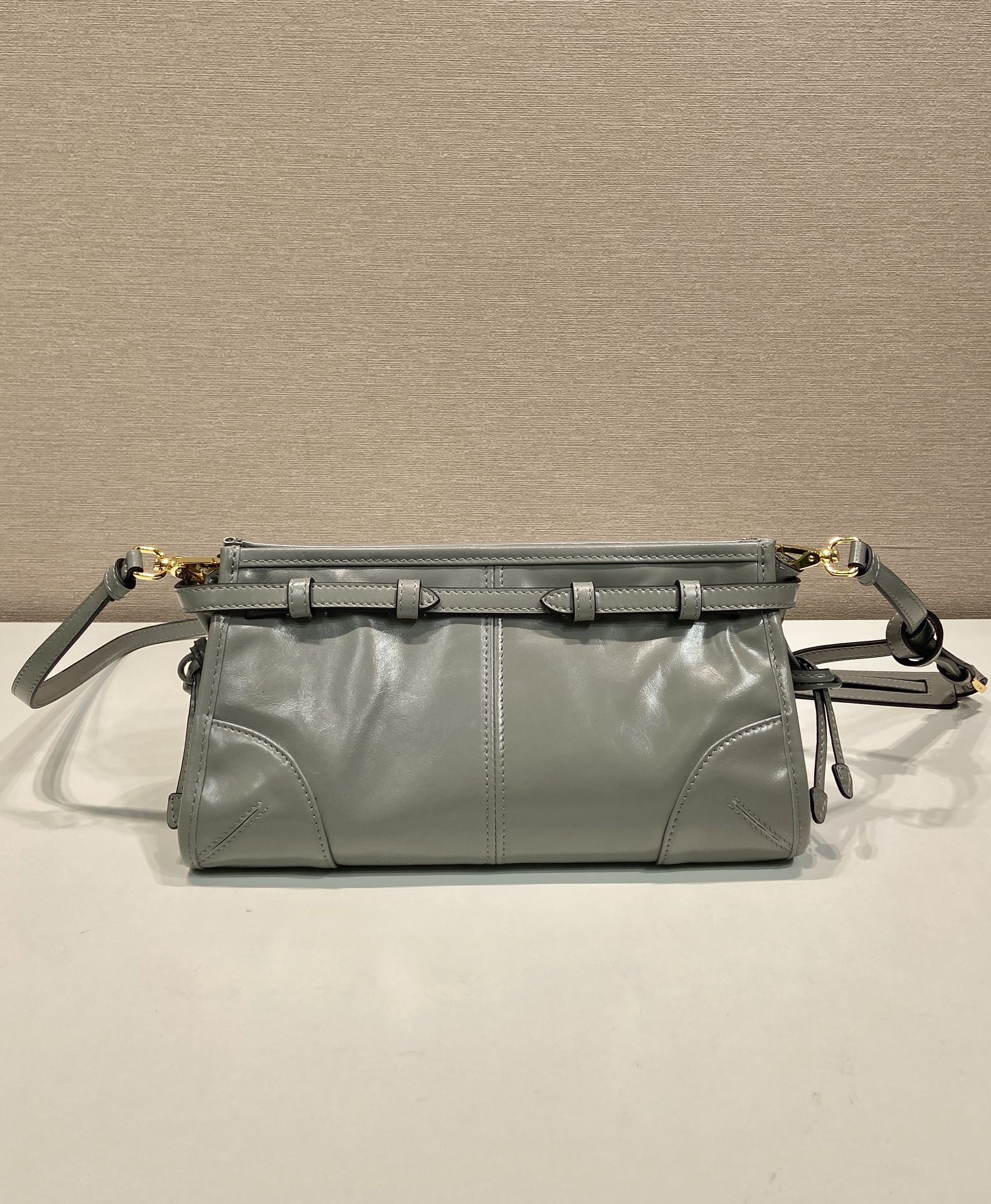 小号 普拉达 PRADA Bonnie soft lux  皮革 灰色 F0-1BH215