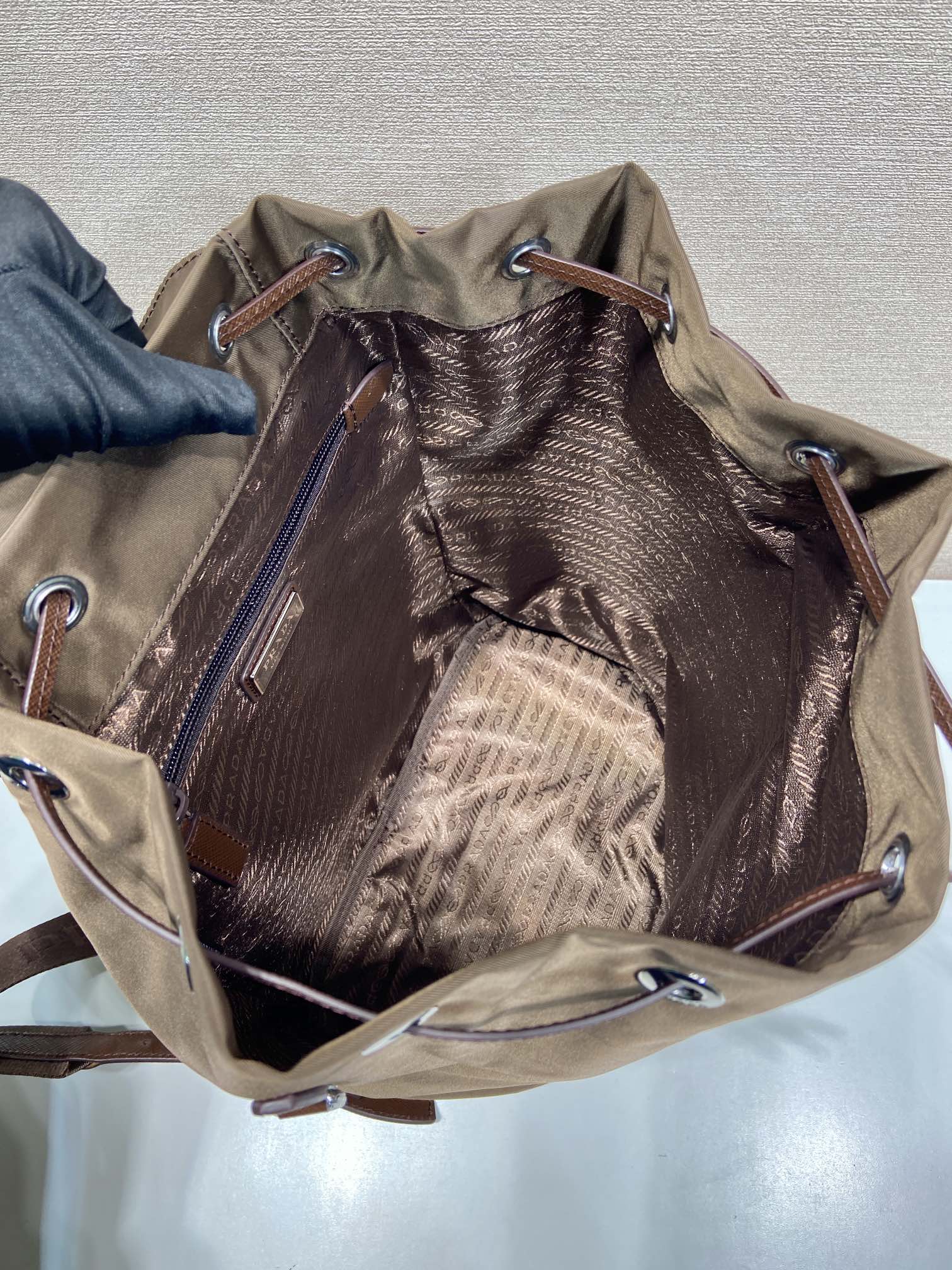 小号 普拉达 PRADA Re-Nylon 双肩包 旅行包   尼龙 F0-1BZ197_RV44_F0002_V_OOO