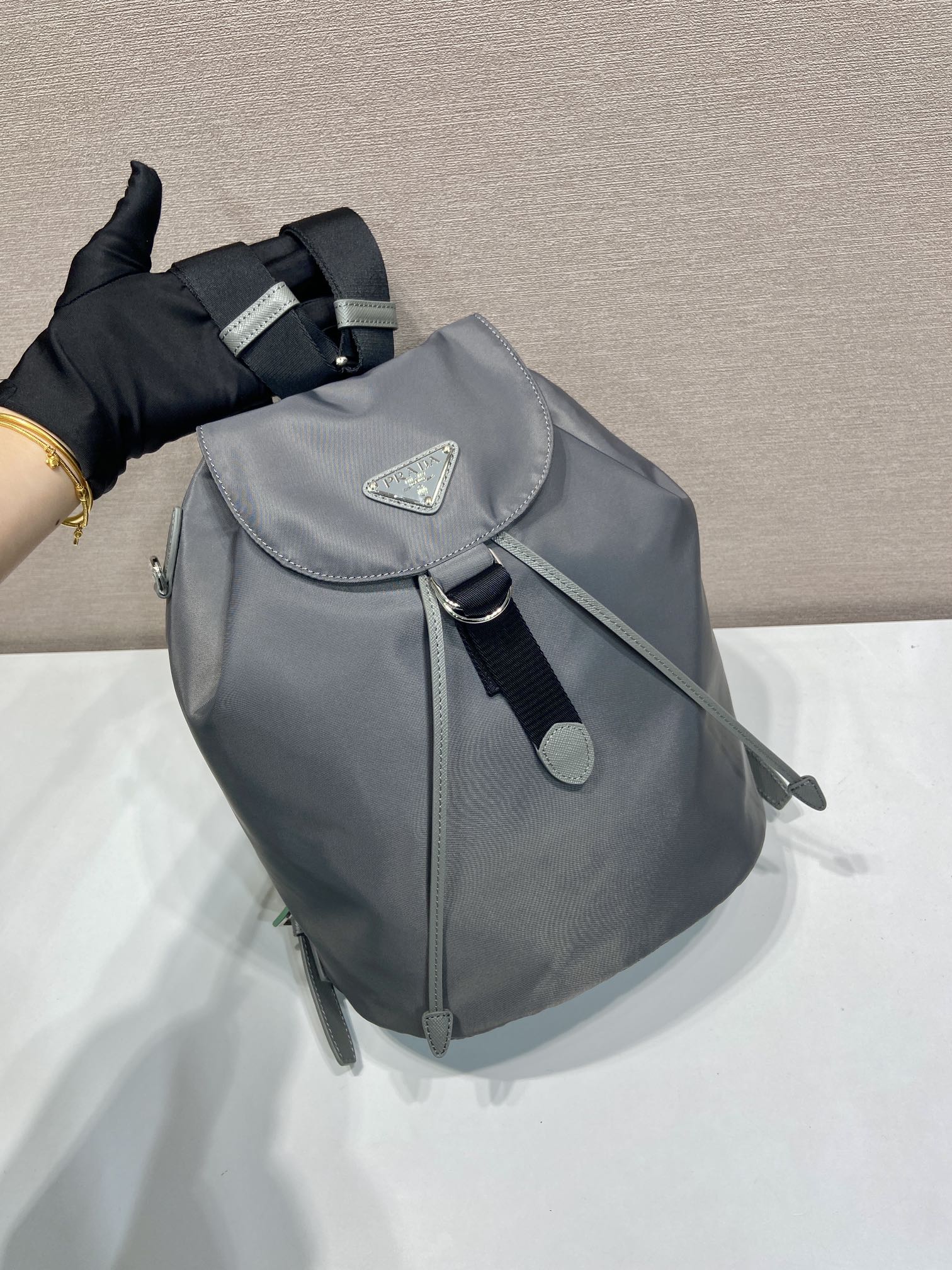 小号 普拉达 PRADA Re-Nylon 双肩包 旅行包   尼龙 F0-1BZ197_RV44_F0002_V_OOO