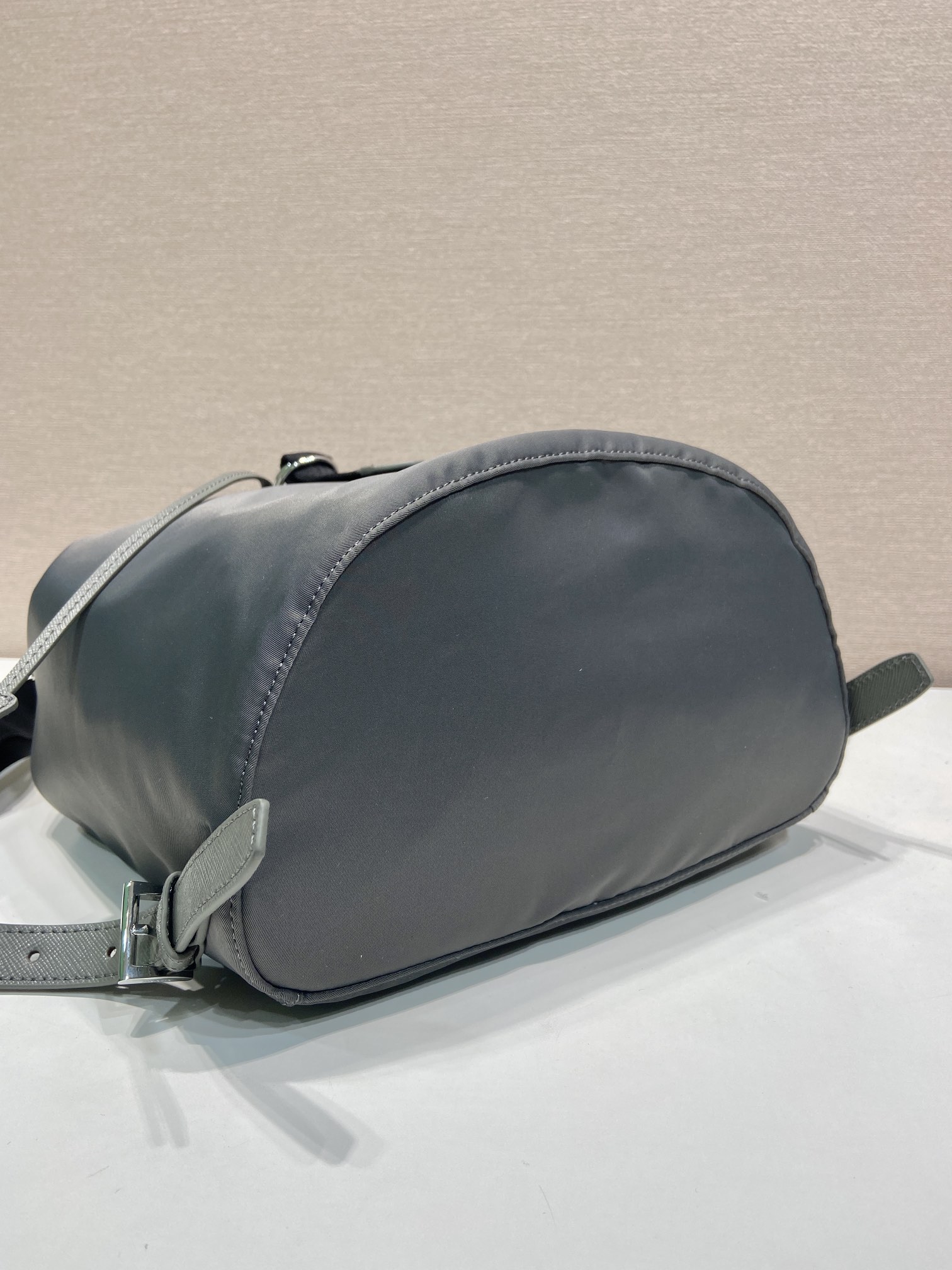 小号 普拉达 PRADA Re-Nylon 双肩包 旅行包   尼龙 F0-1BZ197_RV44_F0002_V_OOO