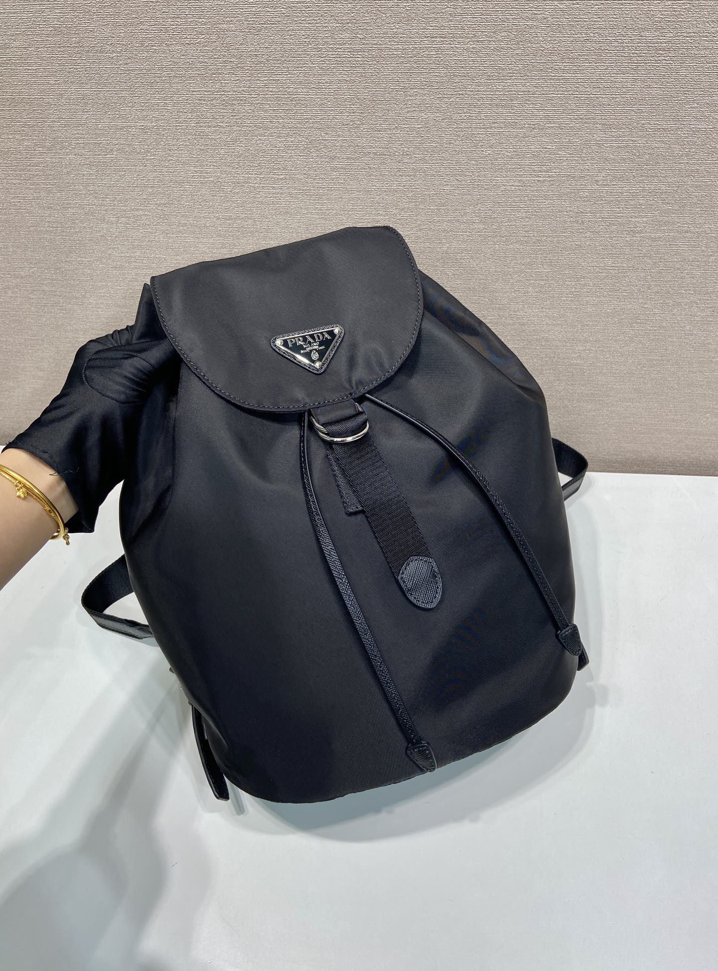 小号 普拉达 PRADA Re-Nylon 双肩包 旅行包   尼龙 F0-1BZ197_RV44_F0002_V_OOO