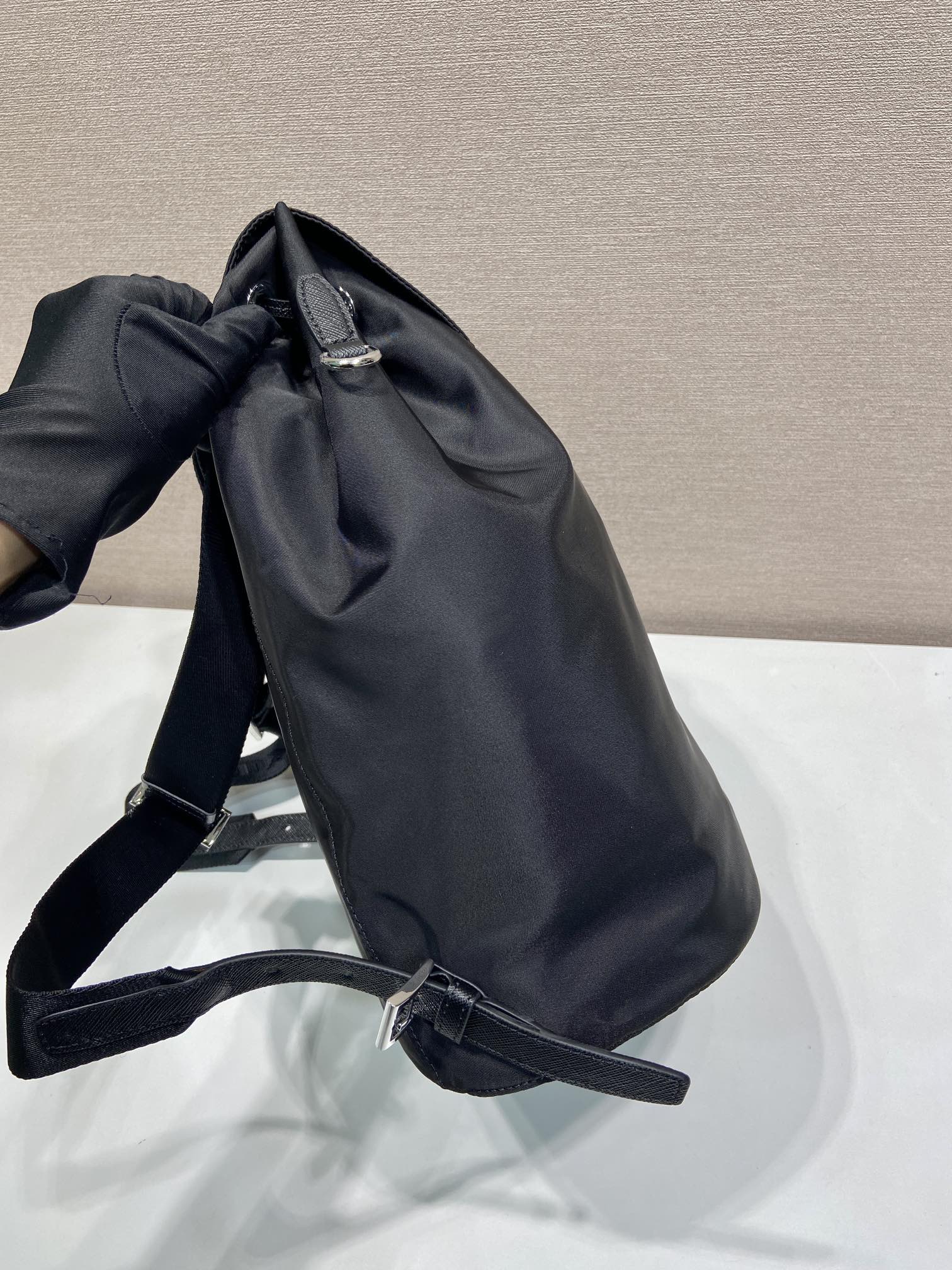 小号 普拉达 PRADA Re-Nylon 双肩包 旅行包   尼龙 F0-1BZ197_RV44_F0002_V_OOO