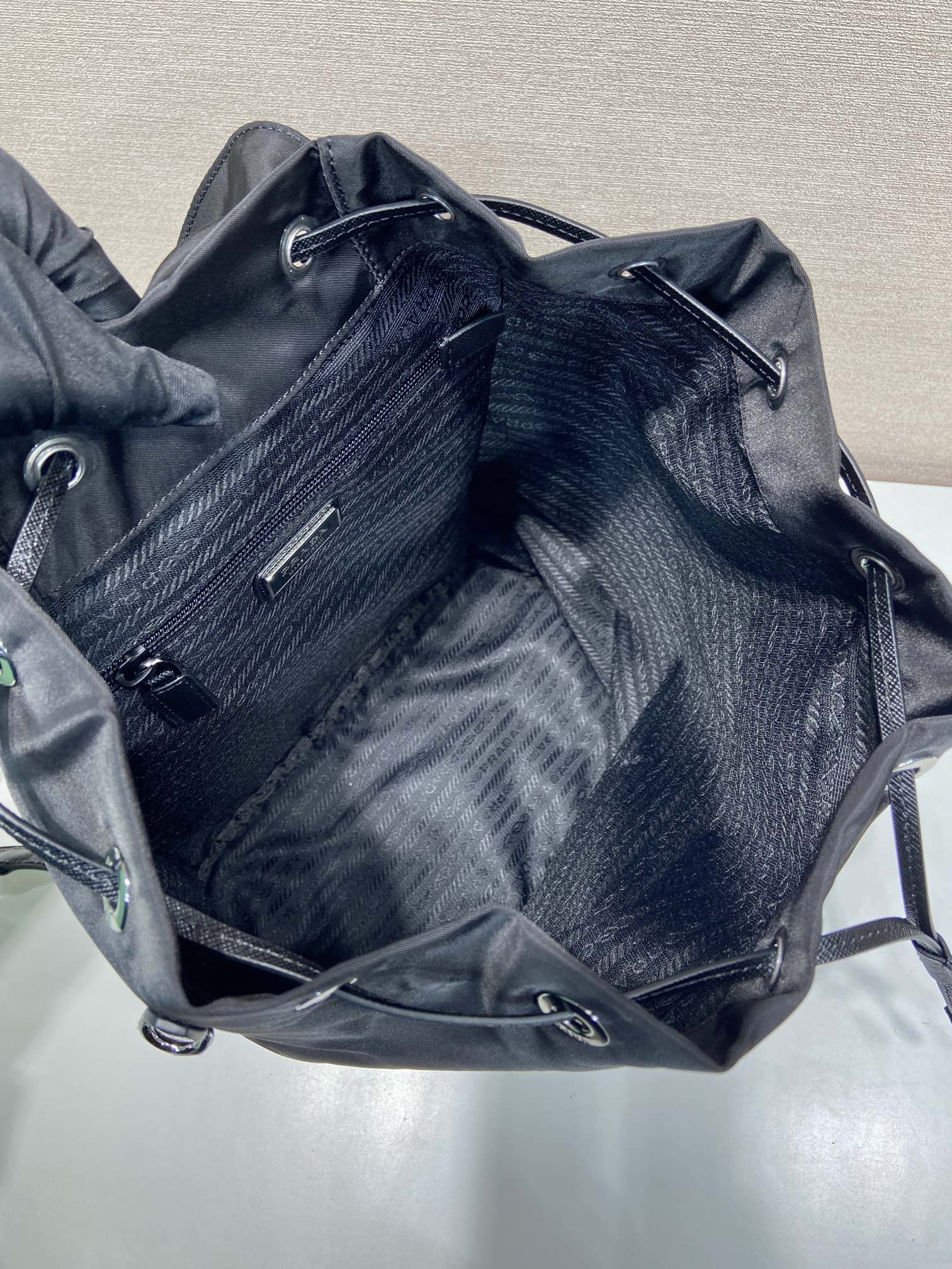 小号 普拉达 PRADA Re-Nylon 双肩包 旅行包   尼龙 F0-1BZ197_RV44_F0002_V_OOO