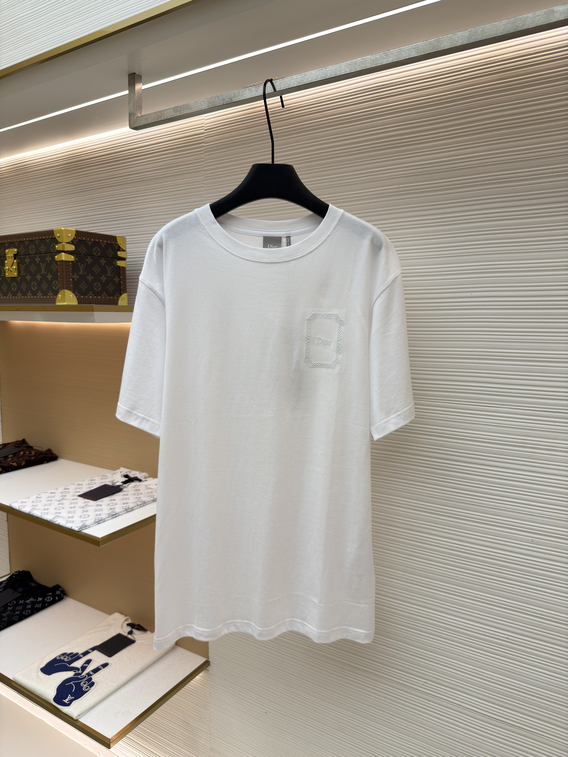 DIOR 迪奥 铭牌刺绣圆领短袖 T恤 夏季 白色 黑色 A0 