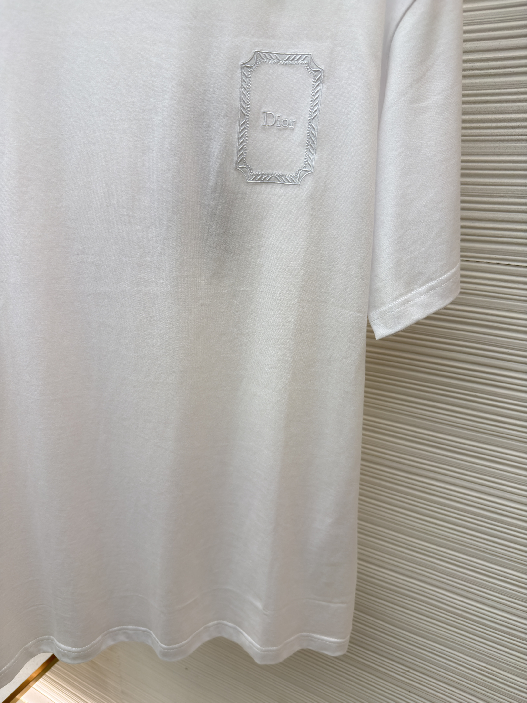 DIOR 迪奥 铭牌刺绣圆领短袖 T恤 夏季 白色 黑色 A0 