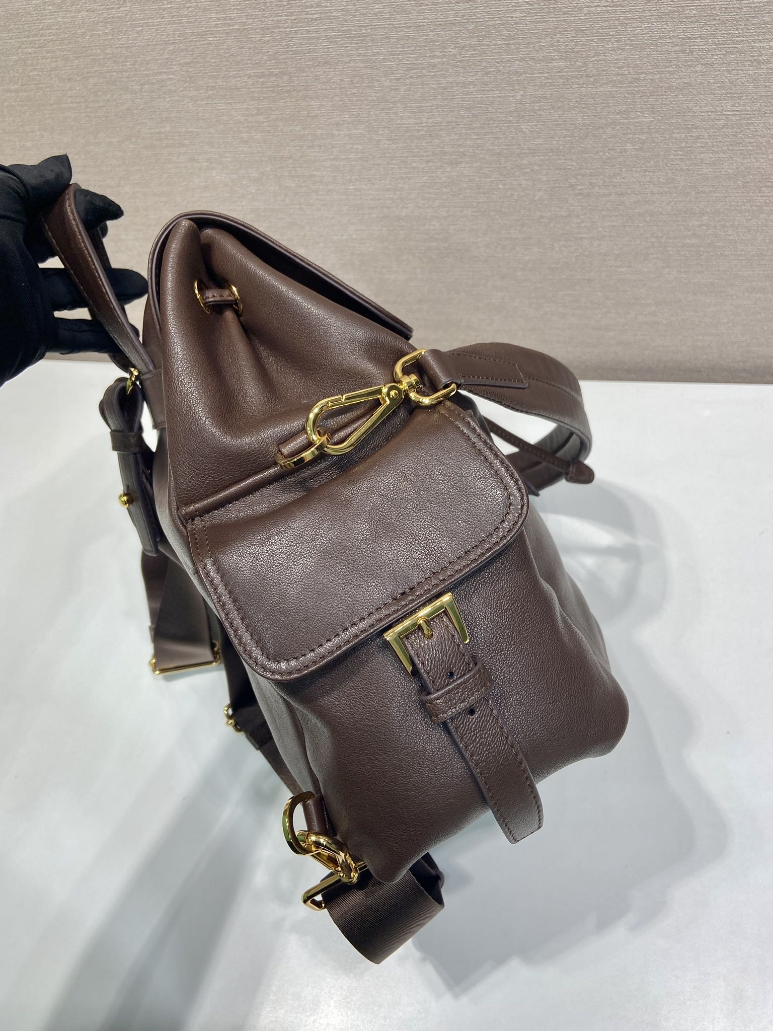 中号 普拉达 PRADA Explore 双肩包 羊皮  F0-1BZ080_2DX8_F0038_V_OOO