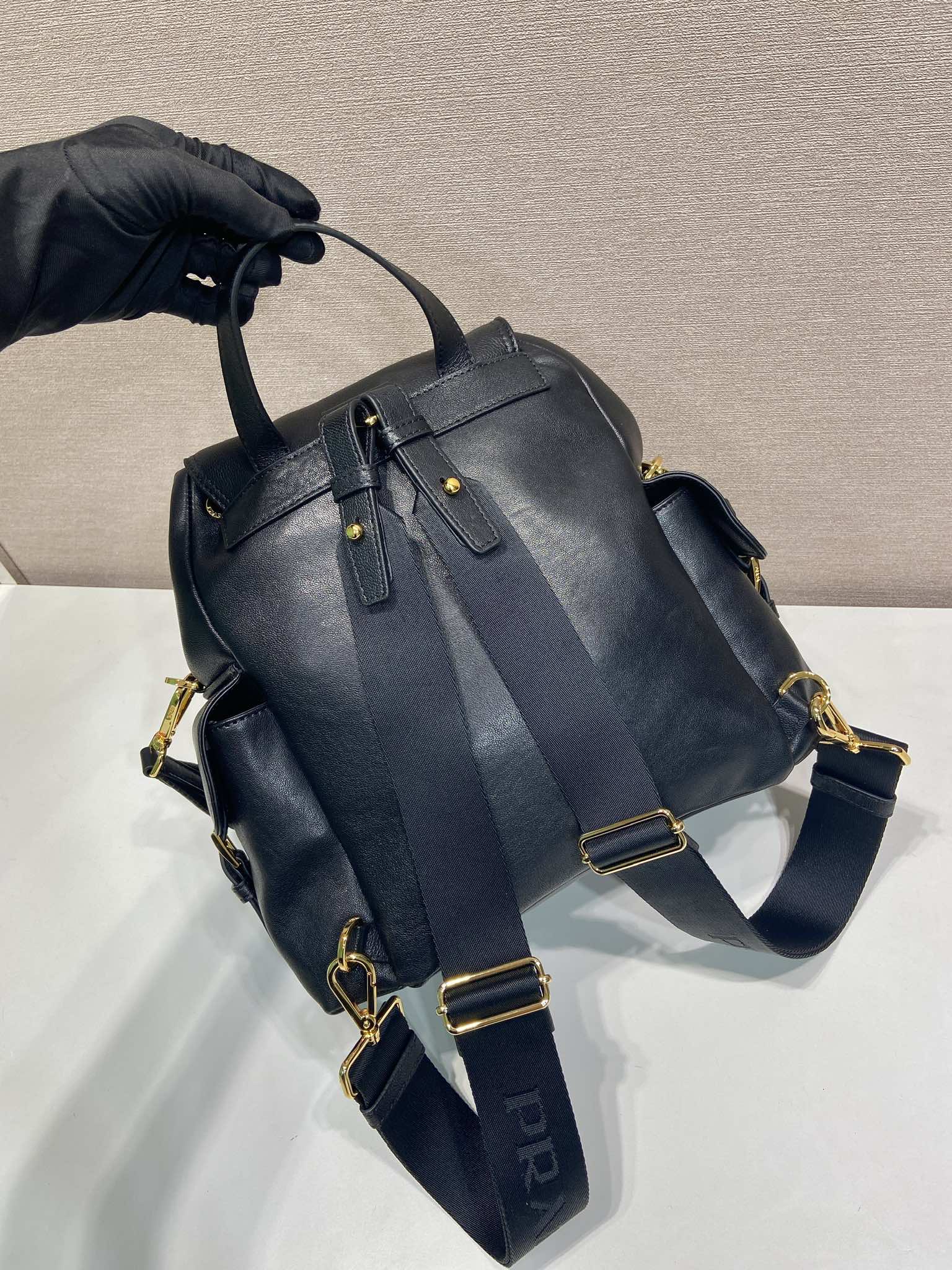 中号 普拉达 PRADA Explore 双肩包 羊皮  F0-1BZ080_2DX8_F0038_V_OOO