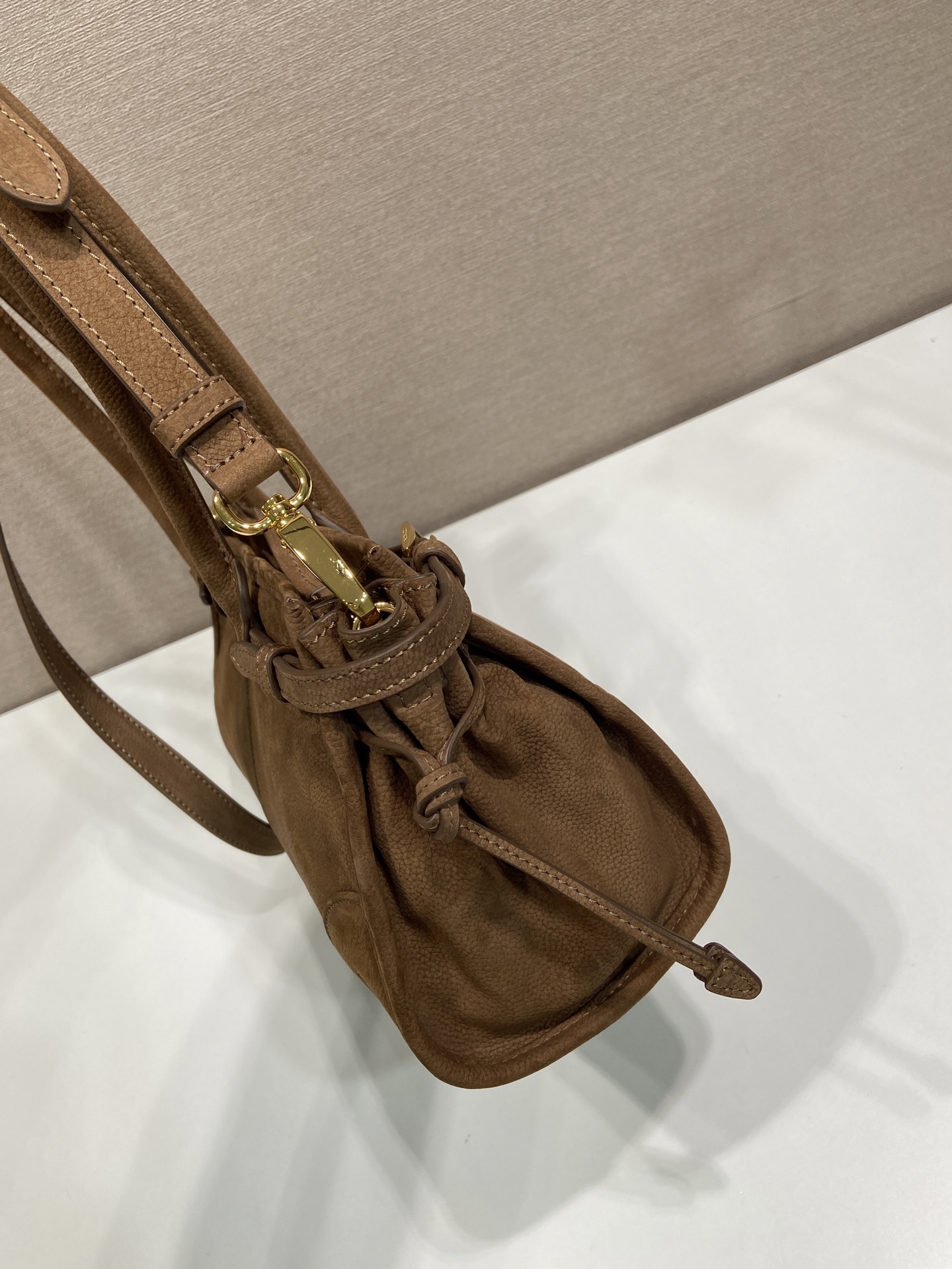 中号 普拉达 PRADA Bonnie 手提单肩包 麂皮 肉桂色  F0-1BA426_2C4S_F0401