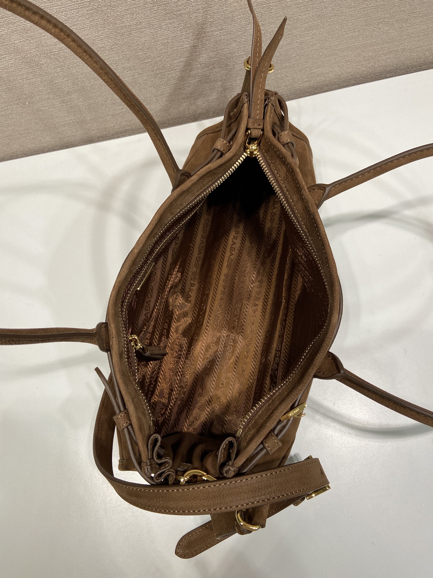中号 普拉达 PRADA Bonnie 手提单肩包 麂皮 肉桂色  F0-1BA426_2C4S_F0401
