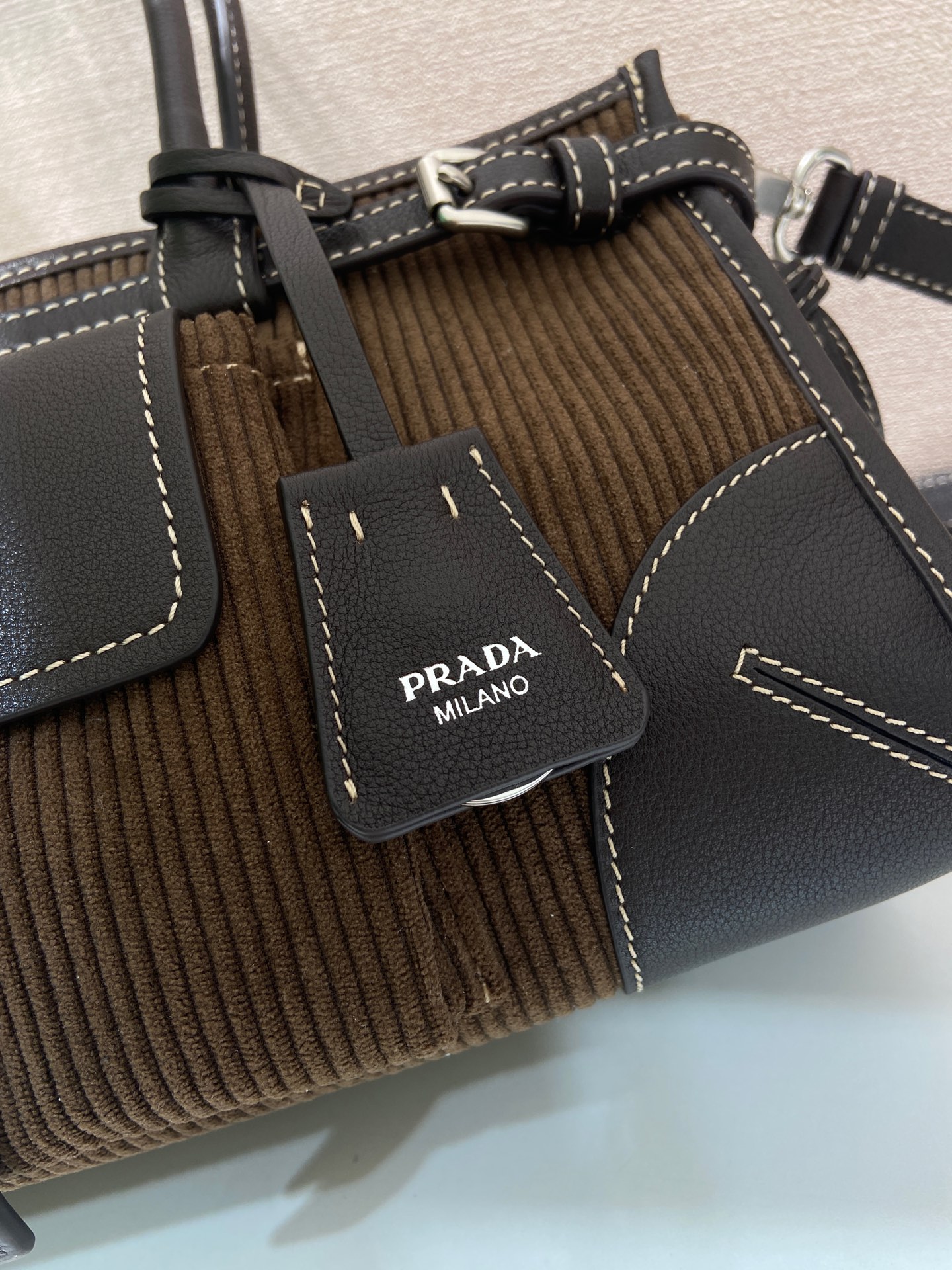 中号 普拉达 PRADA Bonnie 手提单肩包 灯芯绒 棕色  F0-1BA426_2ZS3_F0192