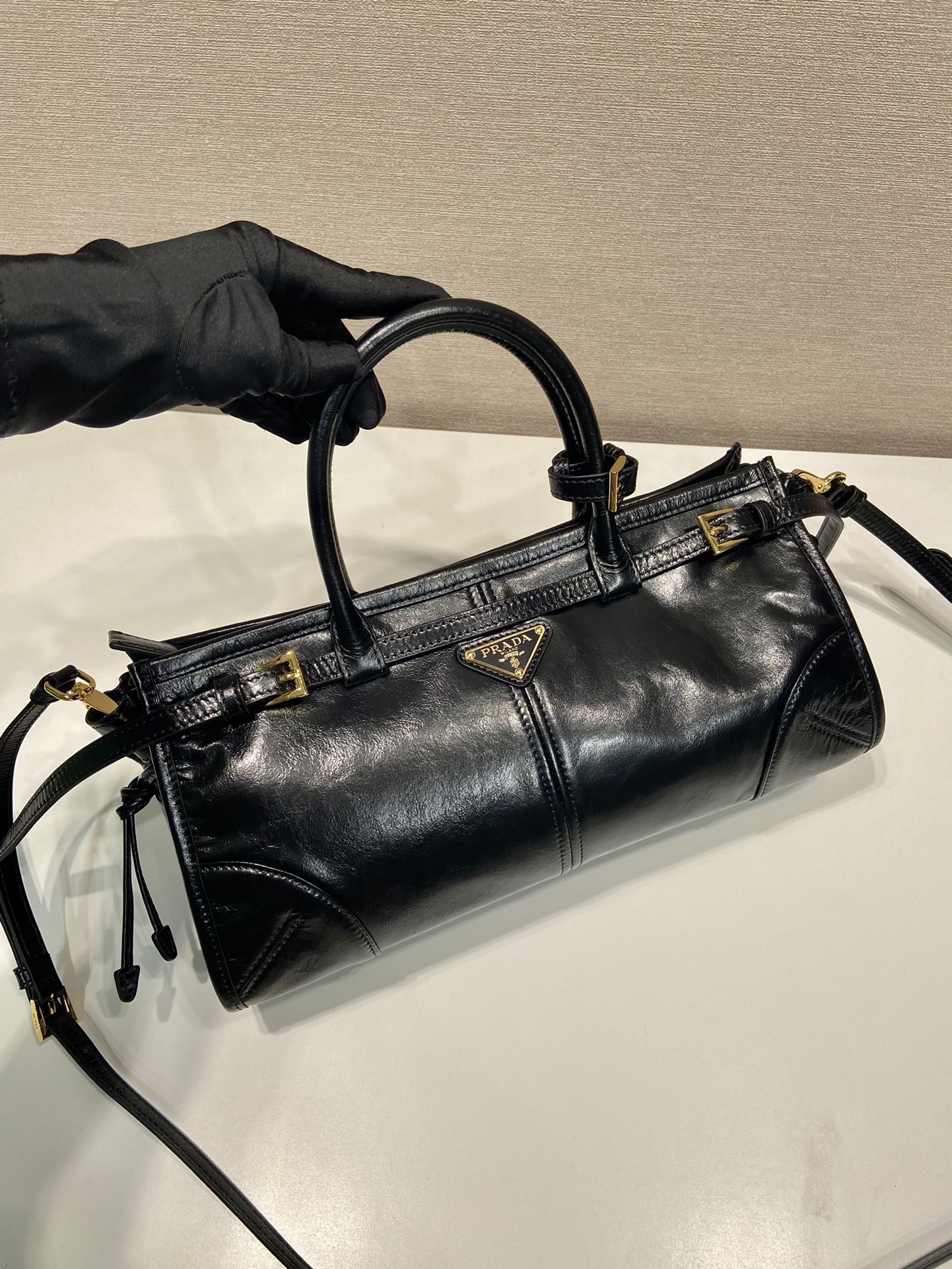 中号 普拉达 PRADA Bonnie 手提单肩包 皮革 黑色 F0-1BA426_2CYR_F0002_V_MOM