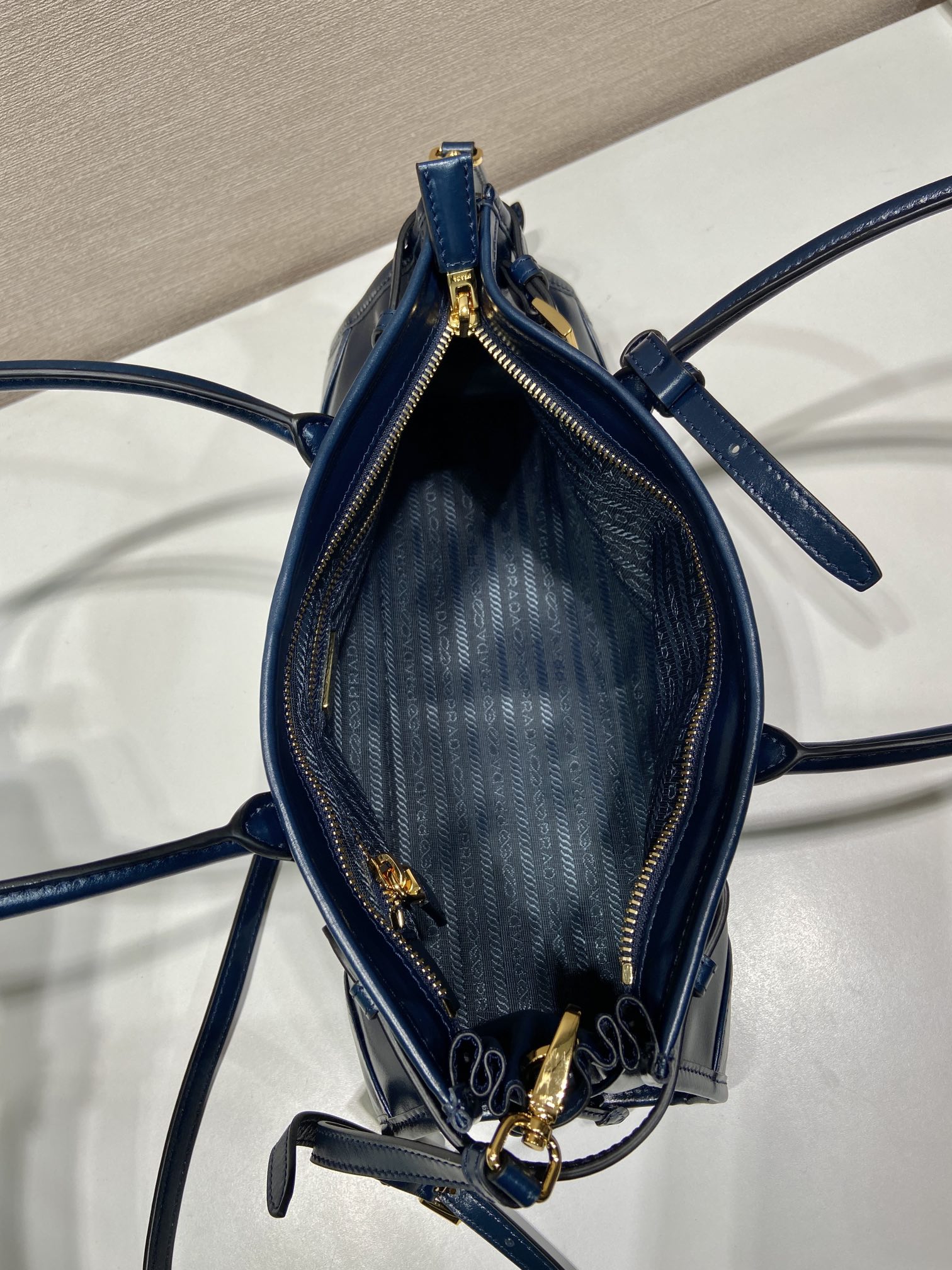 中号 普拉达 PRADA Bonnie 手提单肩包 皮革 蓝色 F0-1BA426 