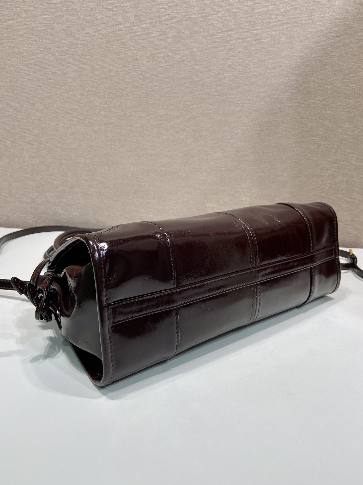 中号 普拉达 PRADA Bonnie 手提单肩包 皮革 深棕红  1BA426_2CYR_F01D6