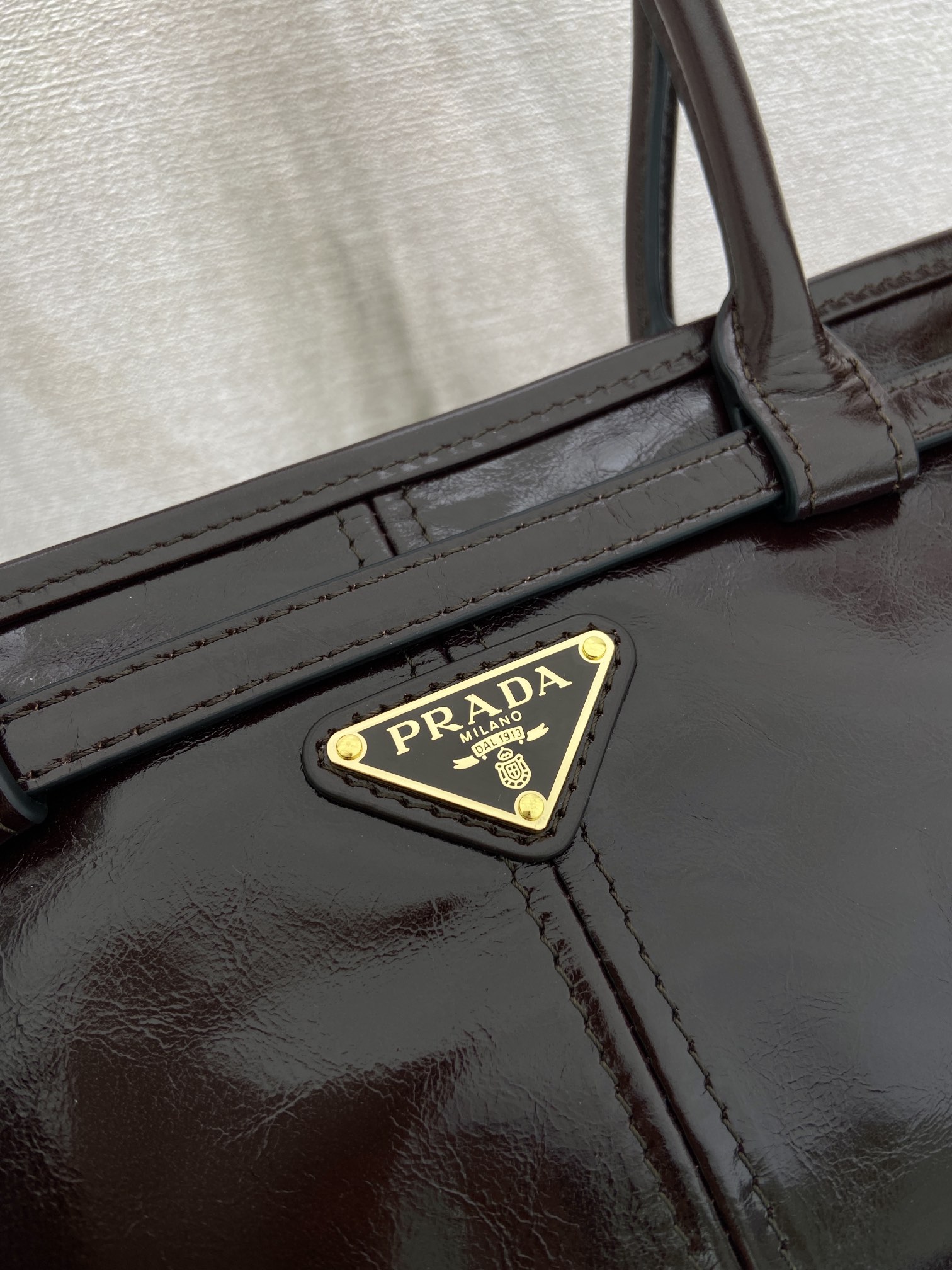 中号 普拉达 PRADA Bonnie 手提单肩包 皮革 深棕红  1BA426_2CYR_F01D6
