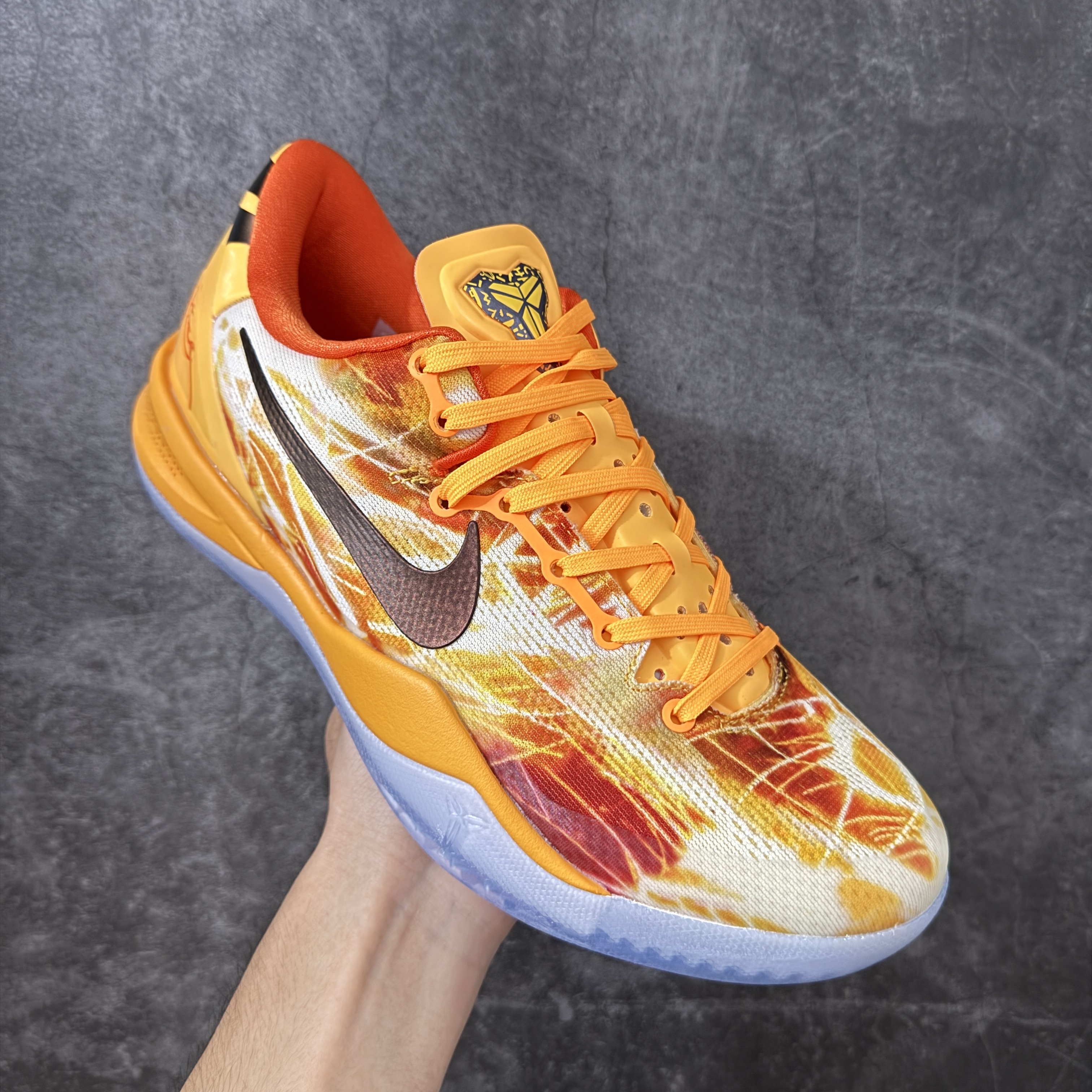 S2 Kobe 8 Shanghai Fireworks 科比8 低筒  全掌LUNARLON 鞋墊 籃球鞋 實戰鞋 球鞋 男鞋 波鞋  烟花IO6259-800