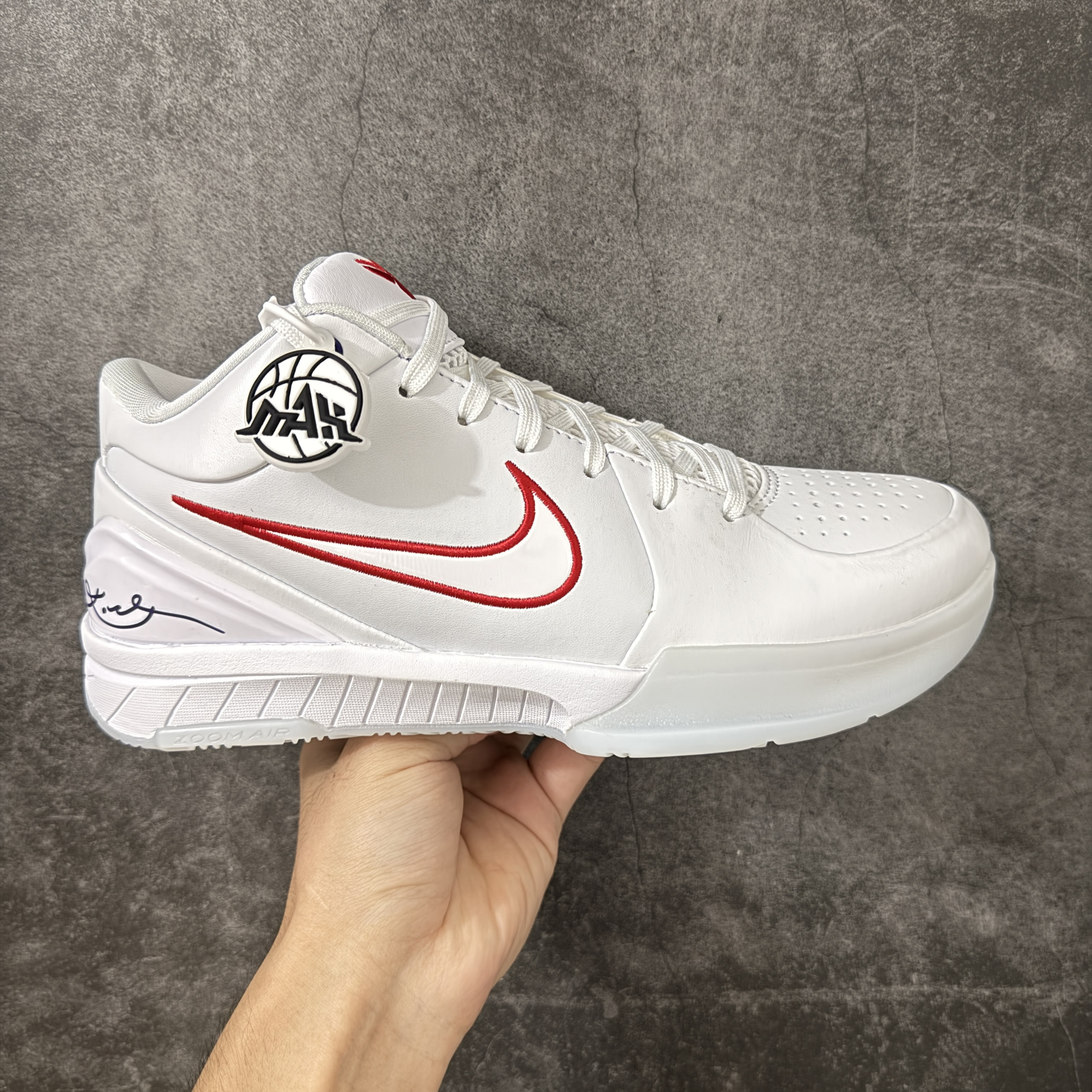  灭世MAX Kobe 4 「Draft Day」Pack 低筒 后掌气垫 前掌泡棉   篮球 鞋 波鞋 街道休闲鞋 实战 男生 盲盒白红 IV6591-103 