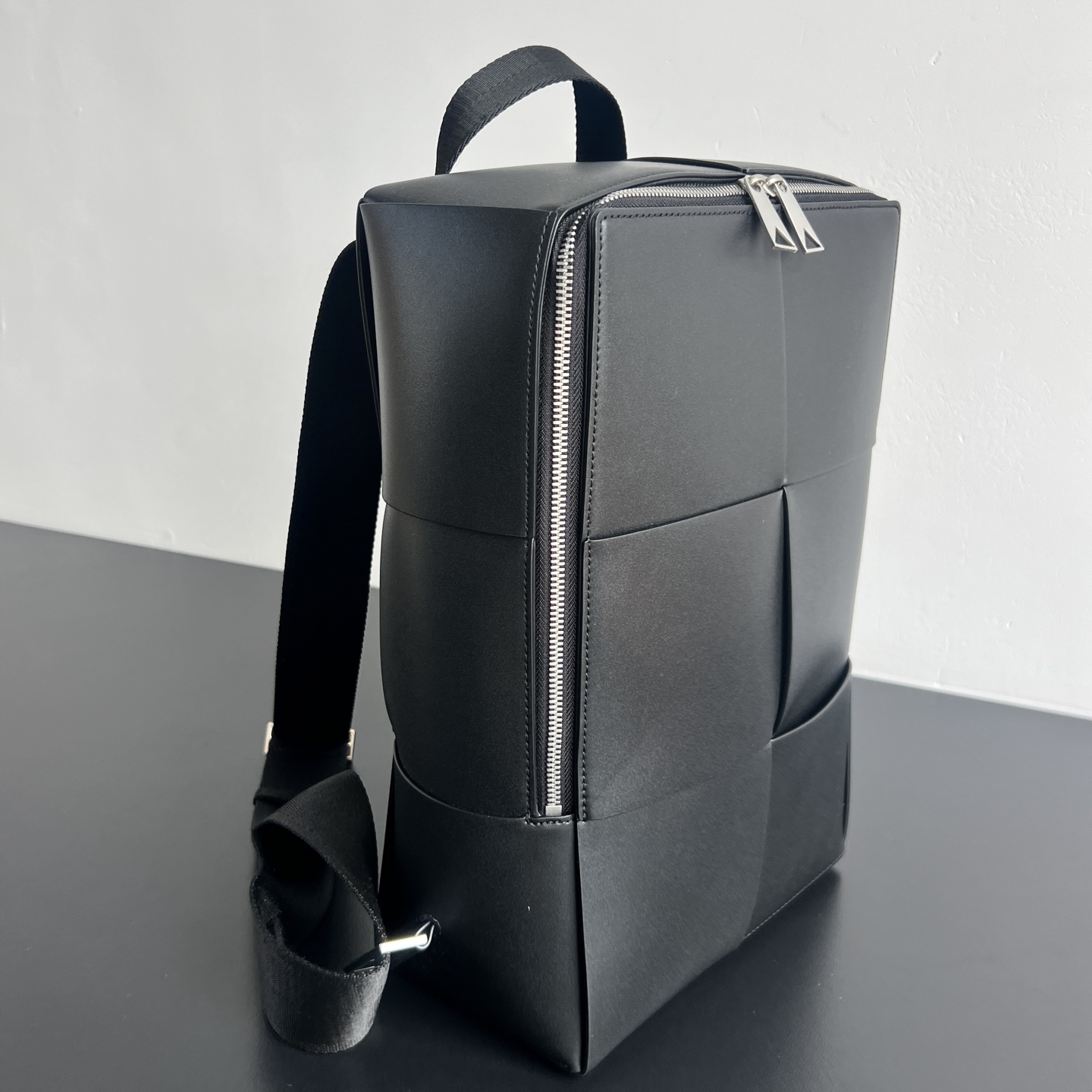 BV Bottega Veneta Intreccio 编织拉链 开合 小牛皮 Backpack / Rucksack-J0-737324VB1K18480