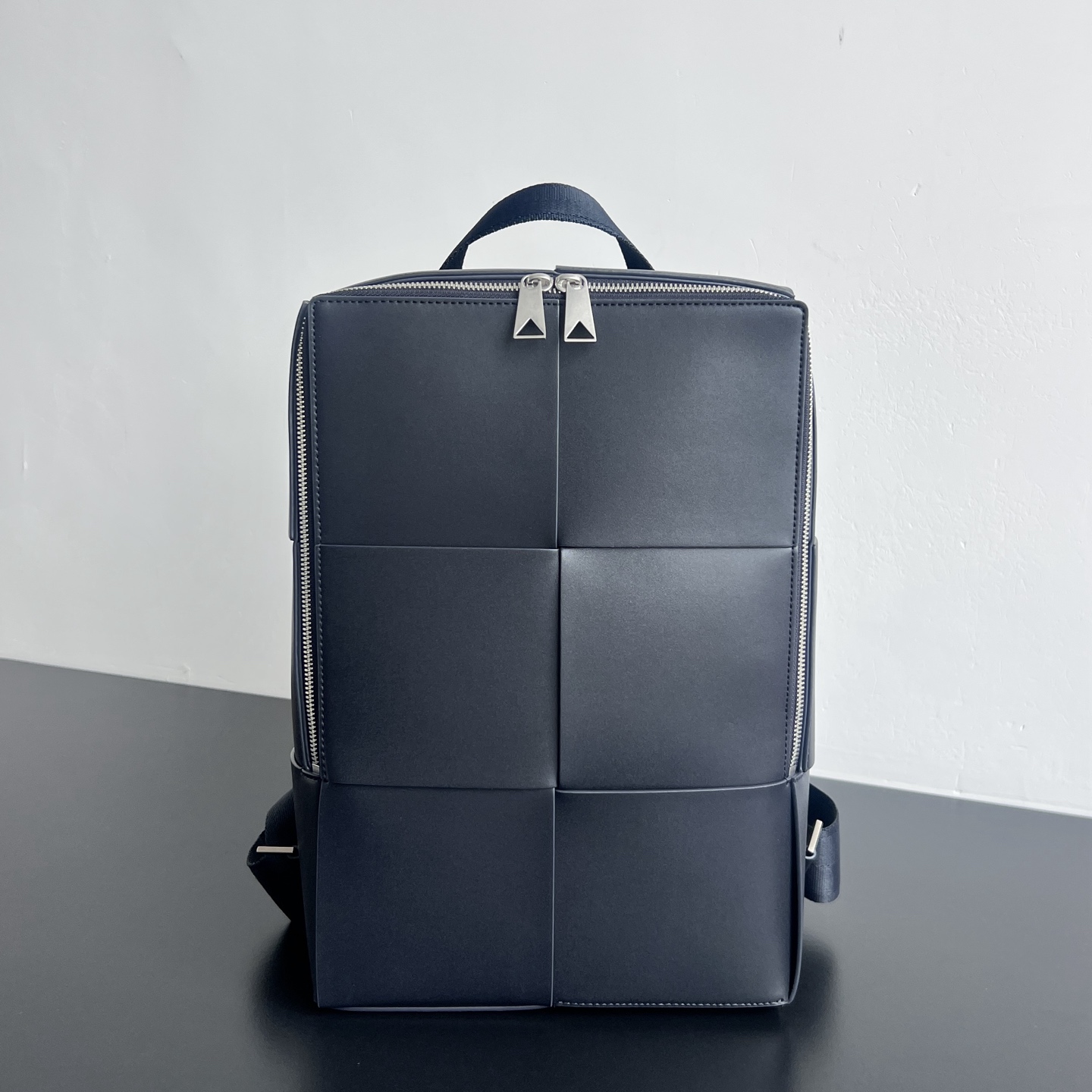 BV Bottega Veneta Intreccio 编织拉链 开合 小牛皮 Backpack / Rucksack-J0-737324VB1K18480