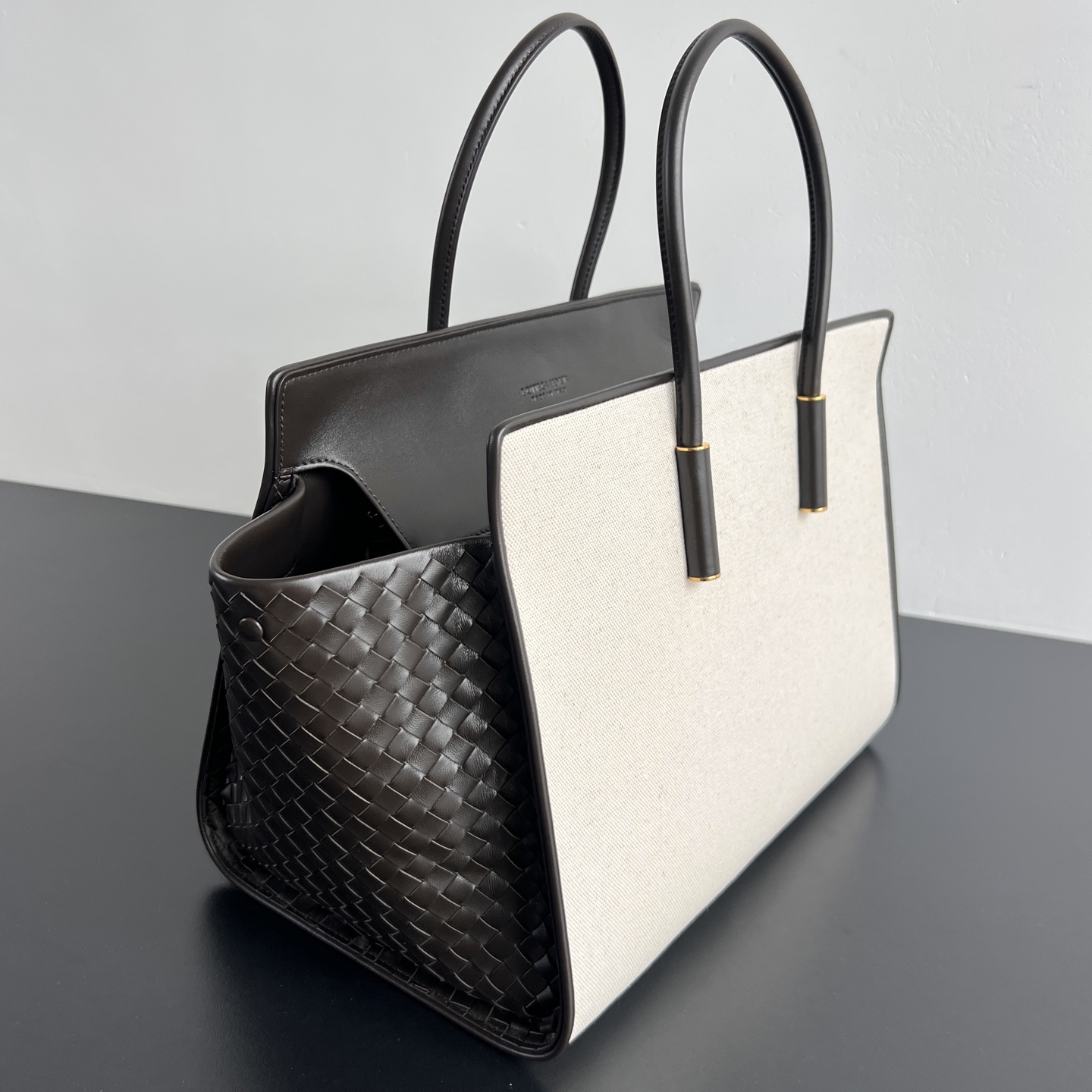 托特 Middle BV Bottega Veneta Intreccio Woven Zip Tote Bag (Linen-cotton blend/Sheepskin lining) - J0-868327V6UD19965