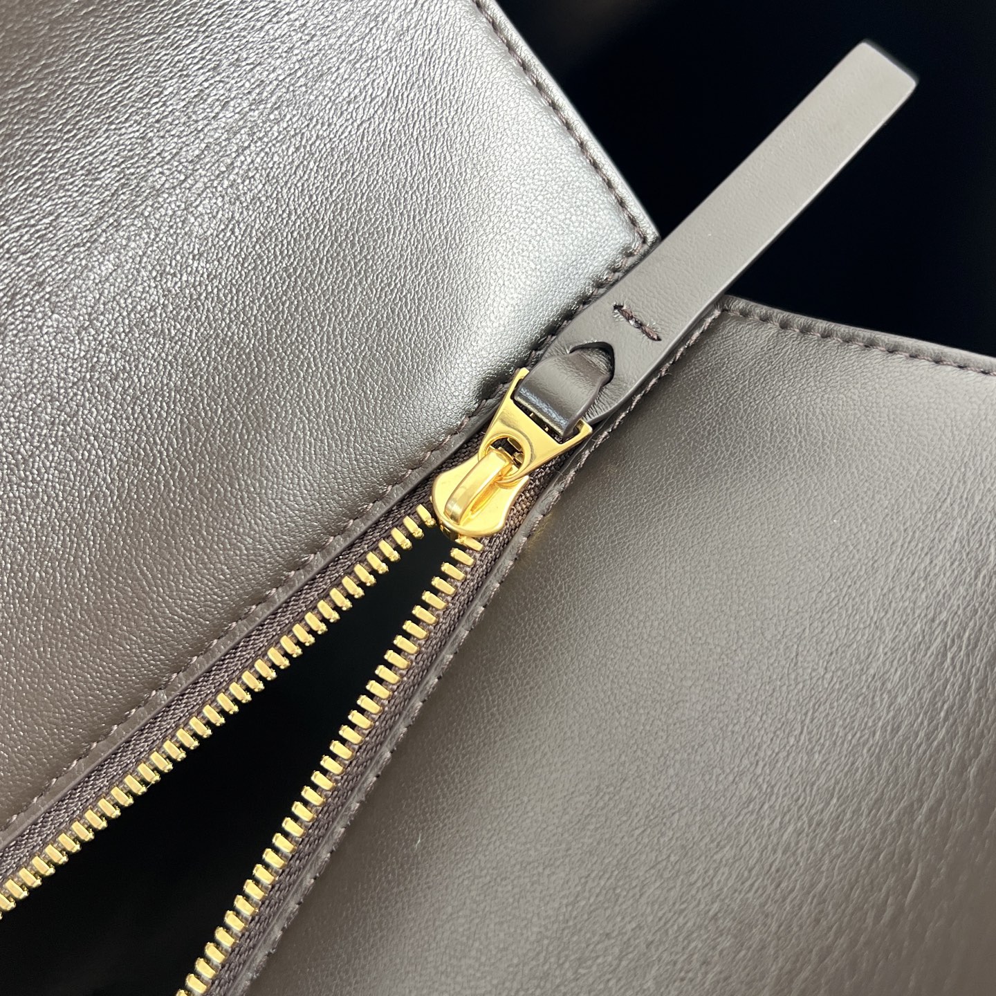 托特 Middle BV Bottega Veneta Intreccio Woven Zip Tote Bag (Linen-cotton blend/Sheepskin lining) - J0-868327V6UD19965
