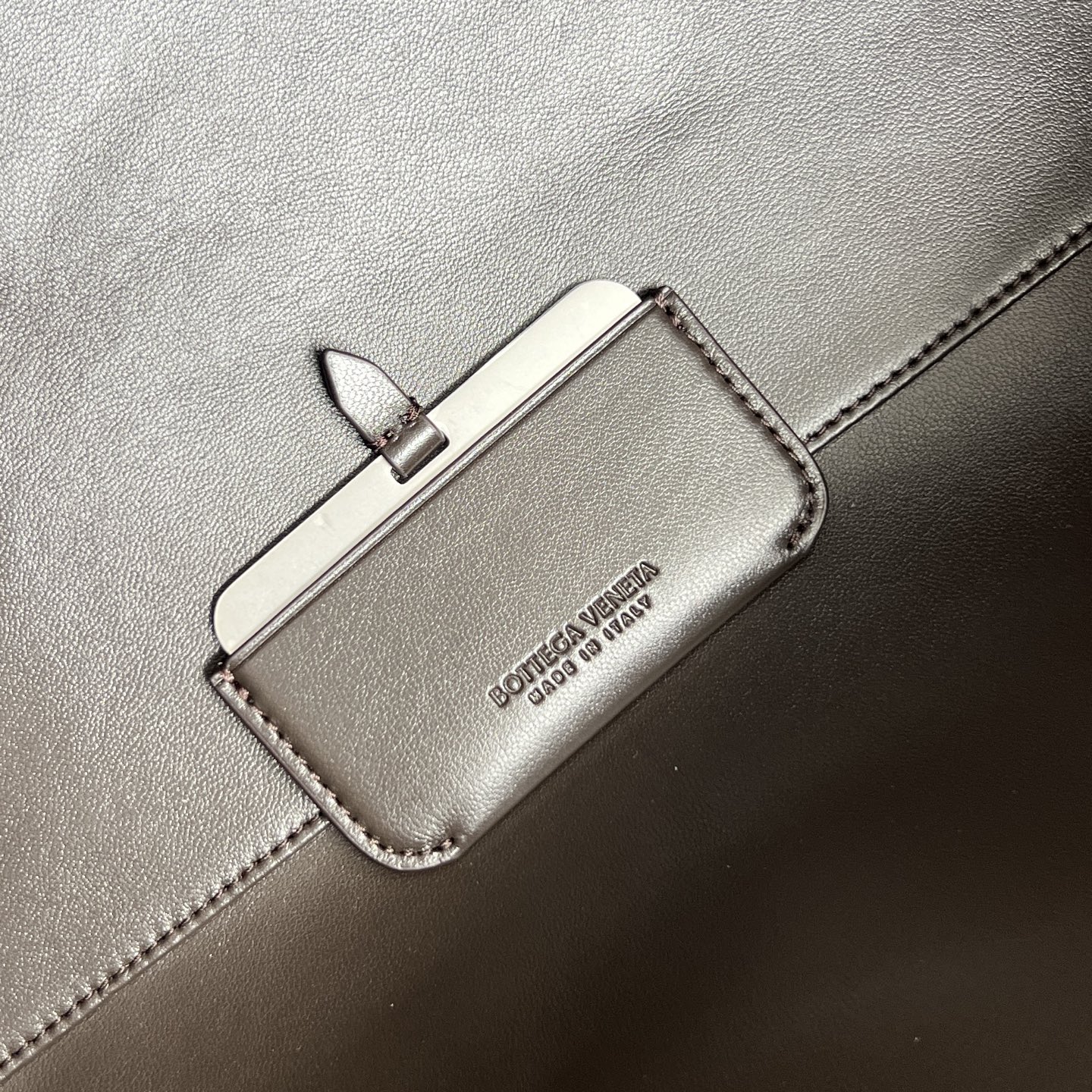 托特 Middle BV Bottega Veneta Intreccio Woven Zip Tote Bag (Linen-cotton blend/Sheepskin lining) - J0-868327V6UD19965