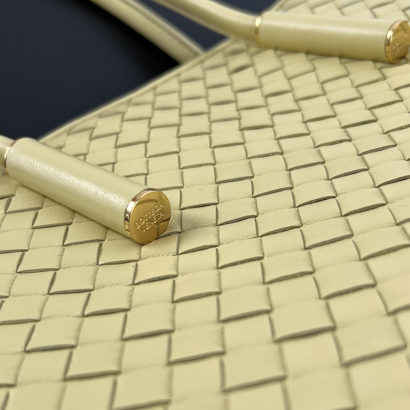 托特 Middle BV Bottega Veneta Intreccio Woven Zip Tote Bag (sheepskin) 黄色- J0-868327V5KD07263