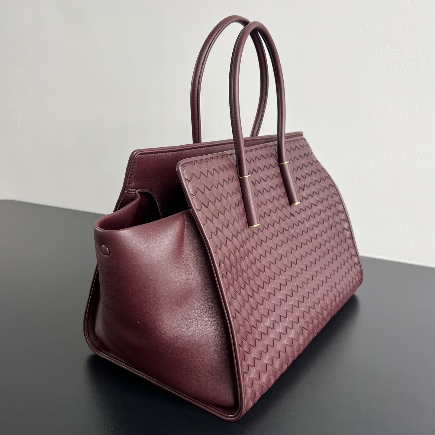 托特 Middle BV Bottega Veneta Intreccio Woven Zip Tote Bag (sheepskin) 深木红- J0-868327V5KD06149
