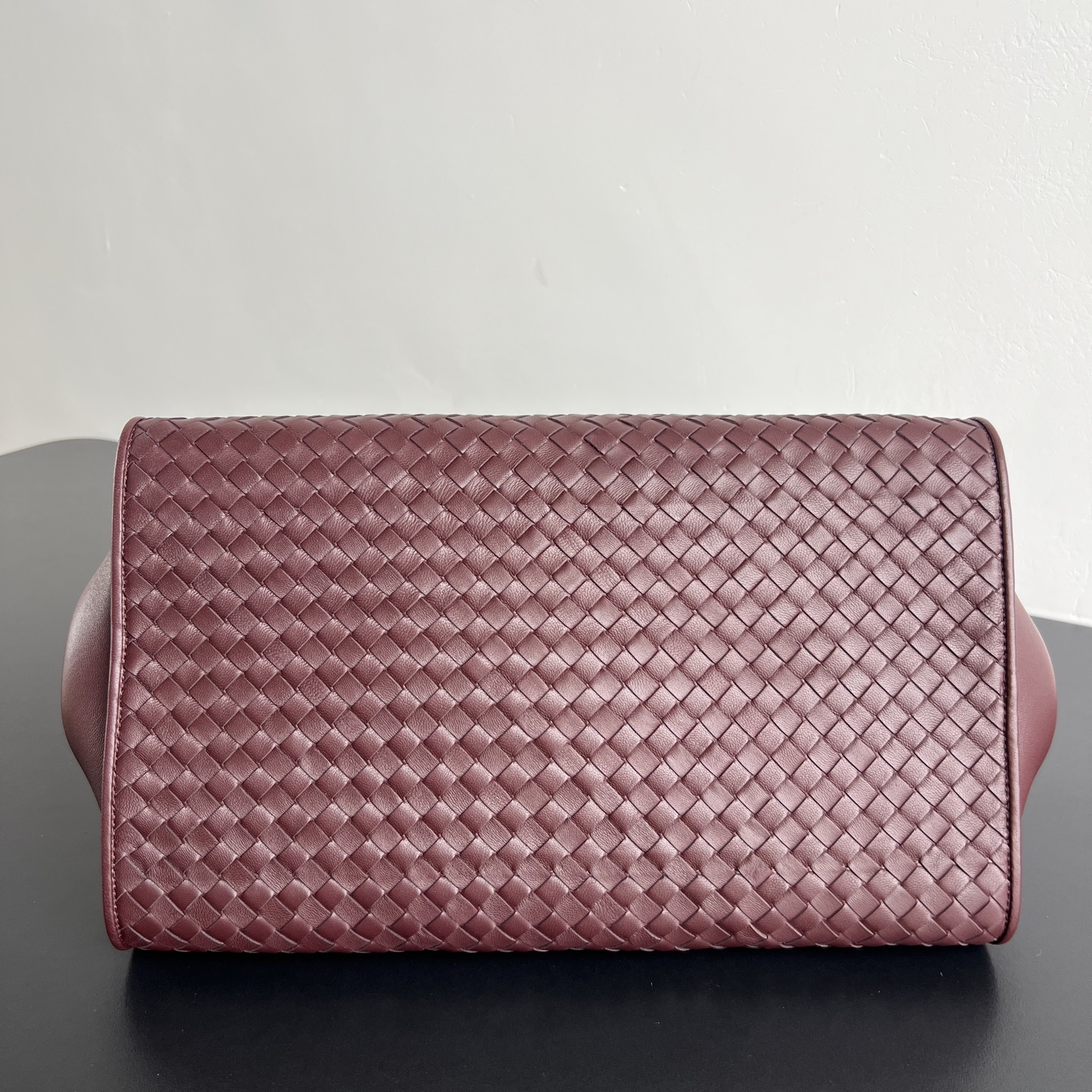 托特 Middle BV Bottega Veneta Intreccio Woven Zip Tote Bag (sheepskin) 深木红- J0-868327V5KD06149