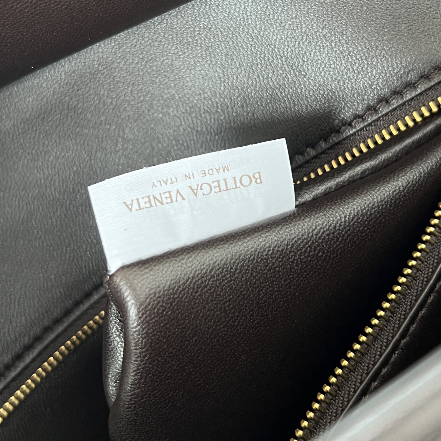 托特 Middle BV Bottega Veneta Intreccio Woven Zip Tote Bag (sheepskin) - J0-868327v5kd02094