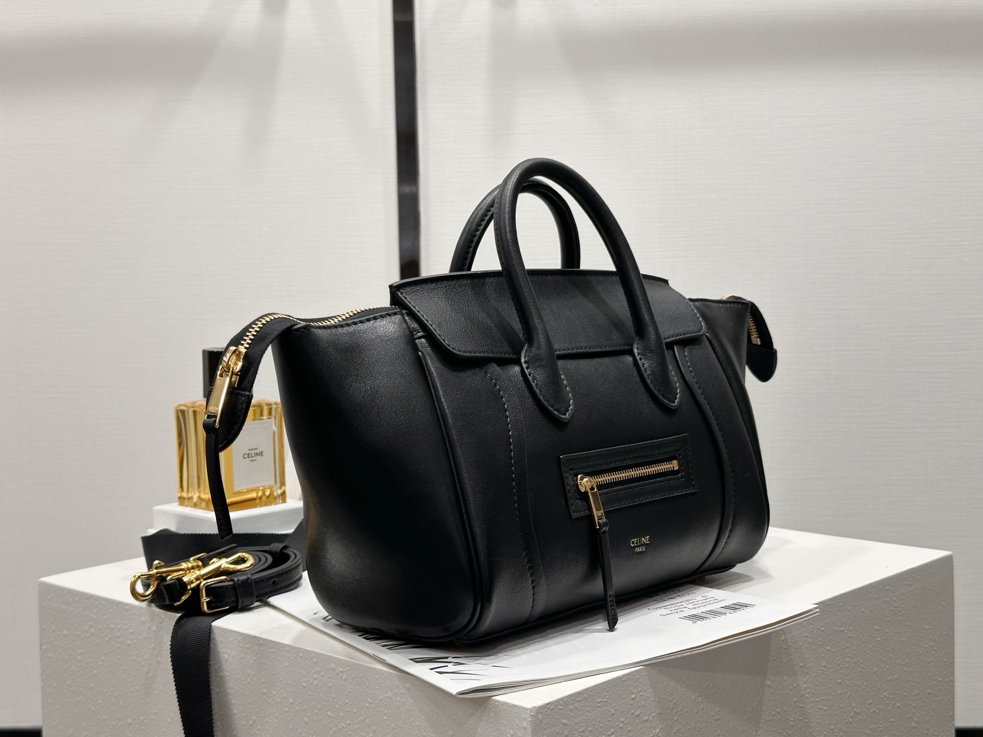 小号 CELINE Luggage 赛琳  单肩 手提包  羊皮 三色 124213